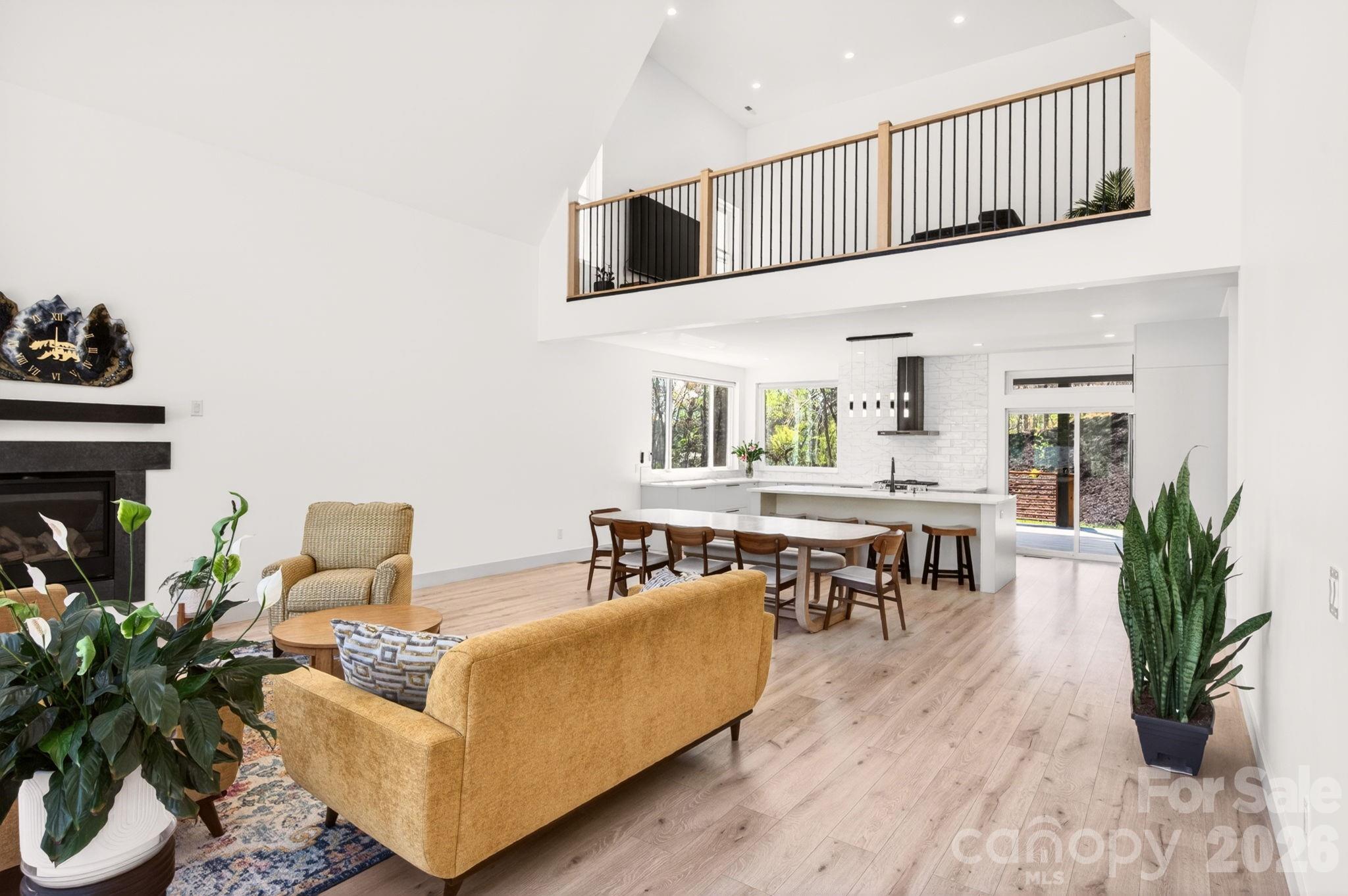 50 Carden Drive — Weaverville