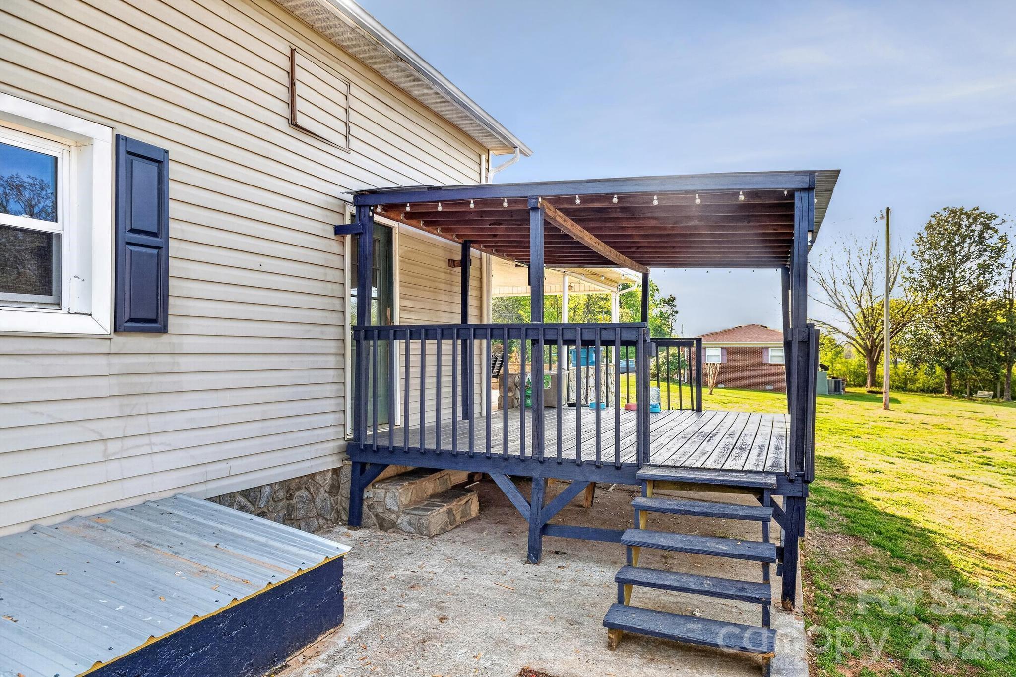 4163 Horseshoe Bend Road — Hudson
