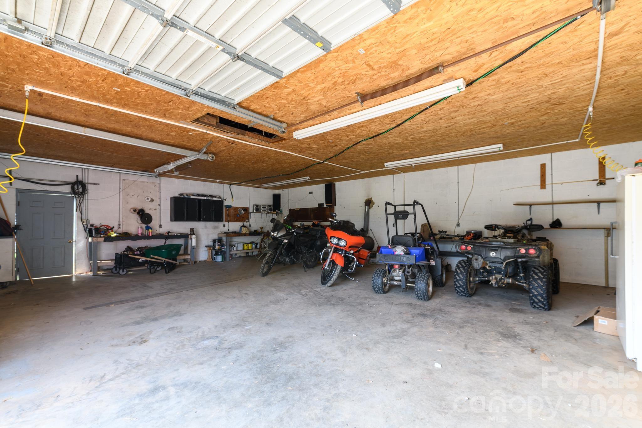 4163 Horseshoe Bend Road — Hudson
