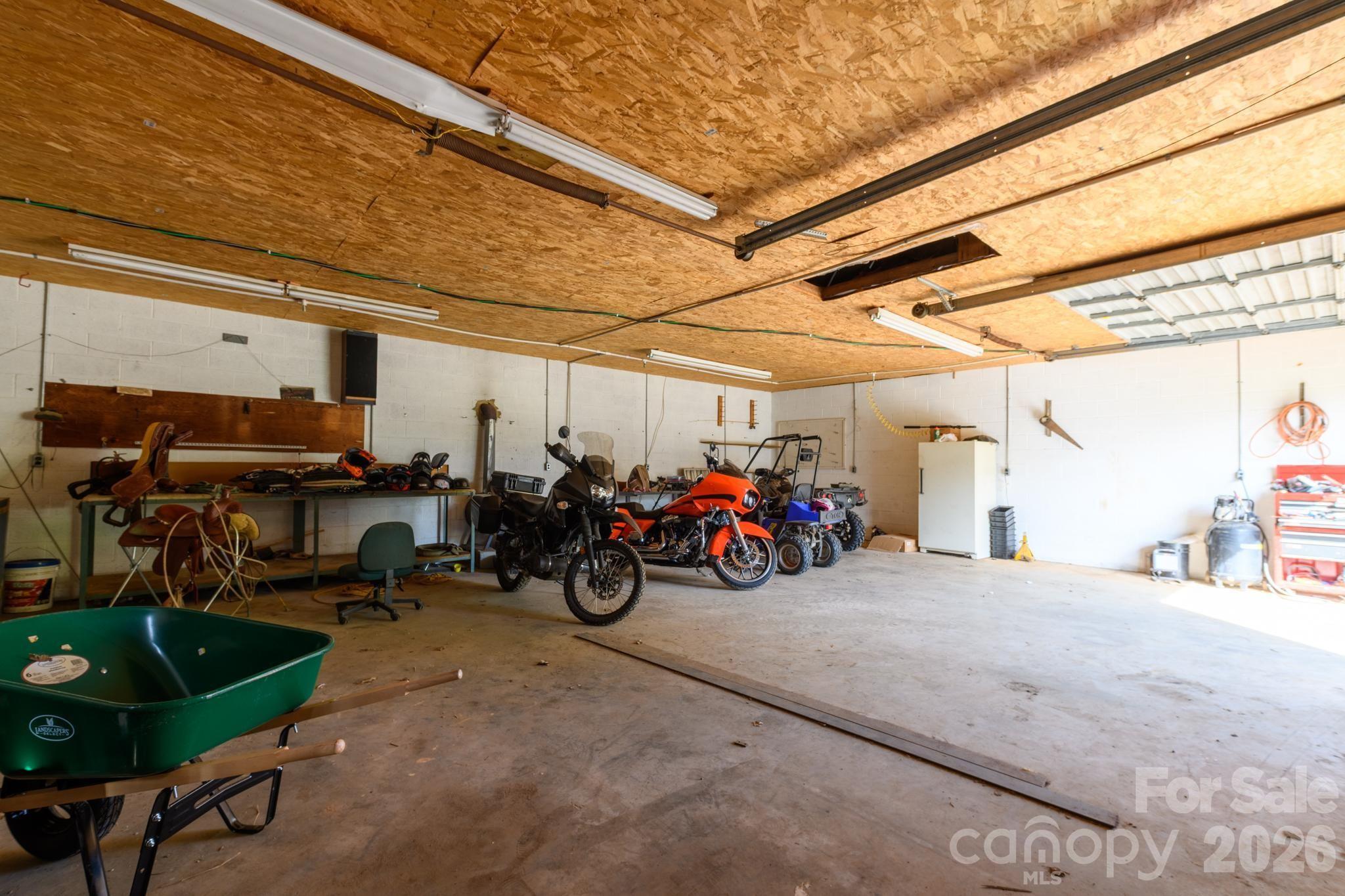 4163 Horseshoe Bend Road — Hudson