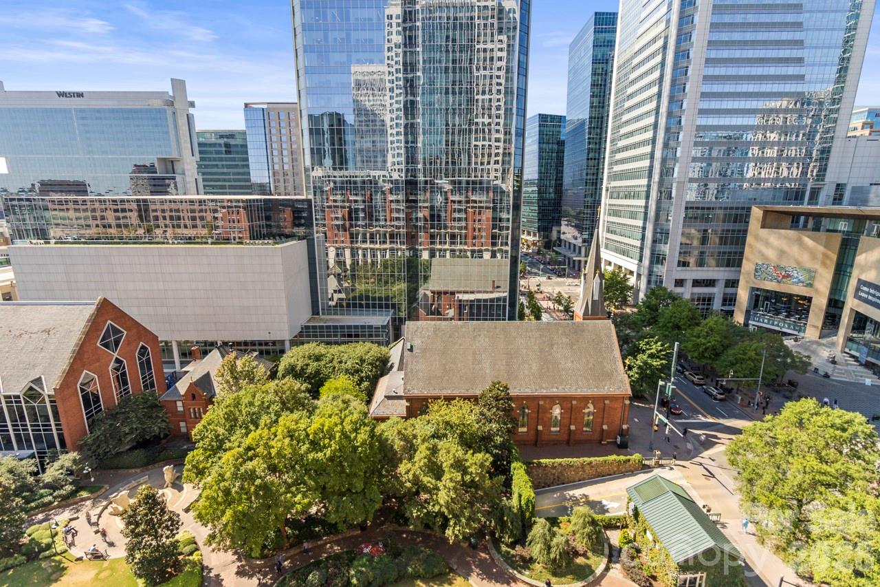 435 S Tryon Street #901 — Charlotte