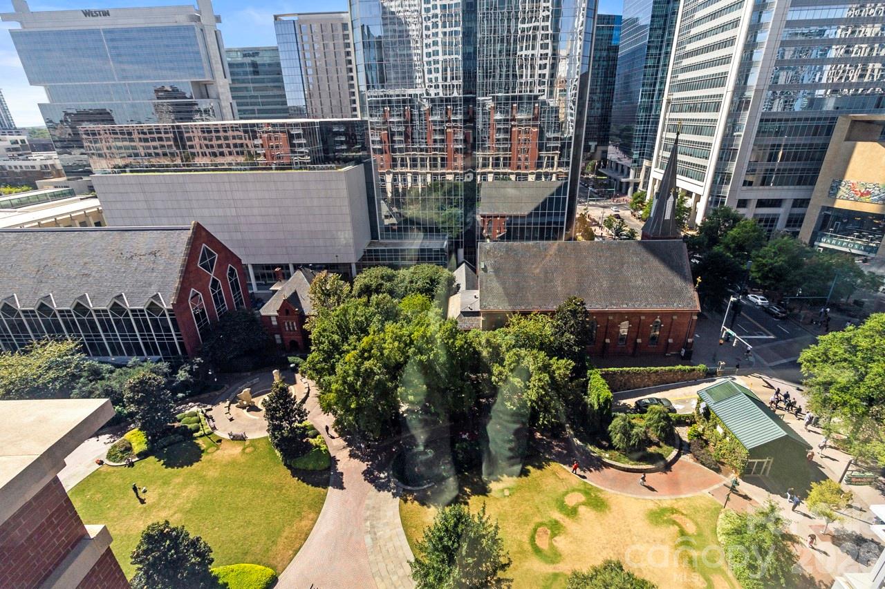 435 S Tryon Street #901 — Charlotte