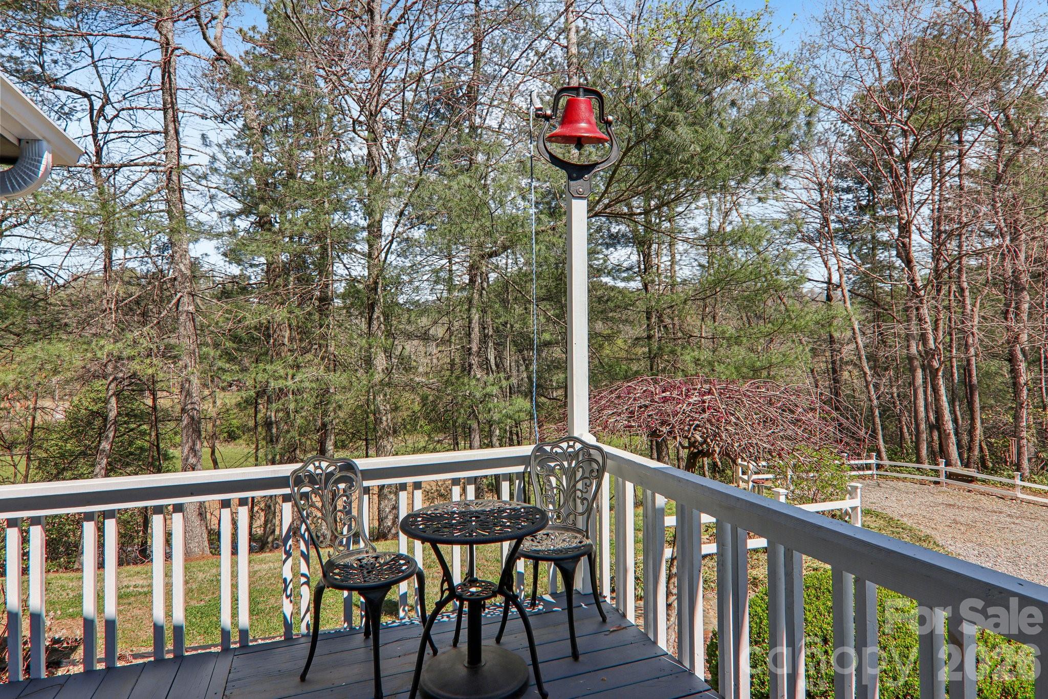 926 Camp Creek Road — Saluda