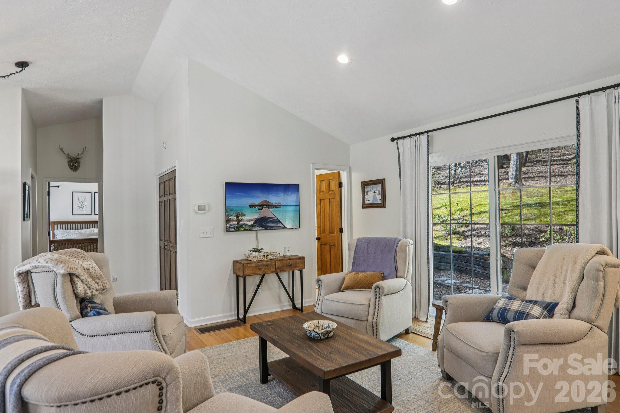 926 Camp Creek Road — Saluda