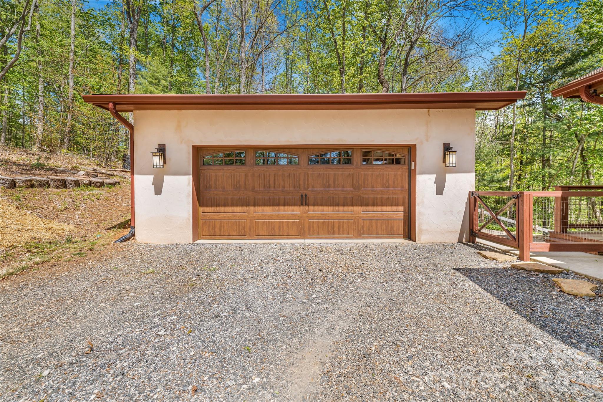 446 Amanda Drive — Mars Hill