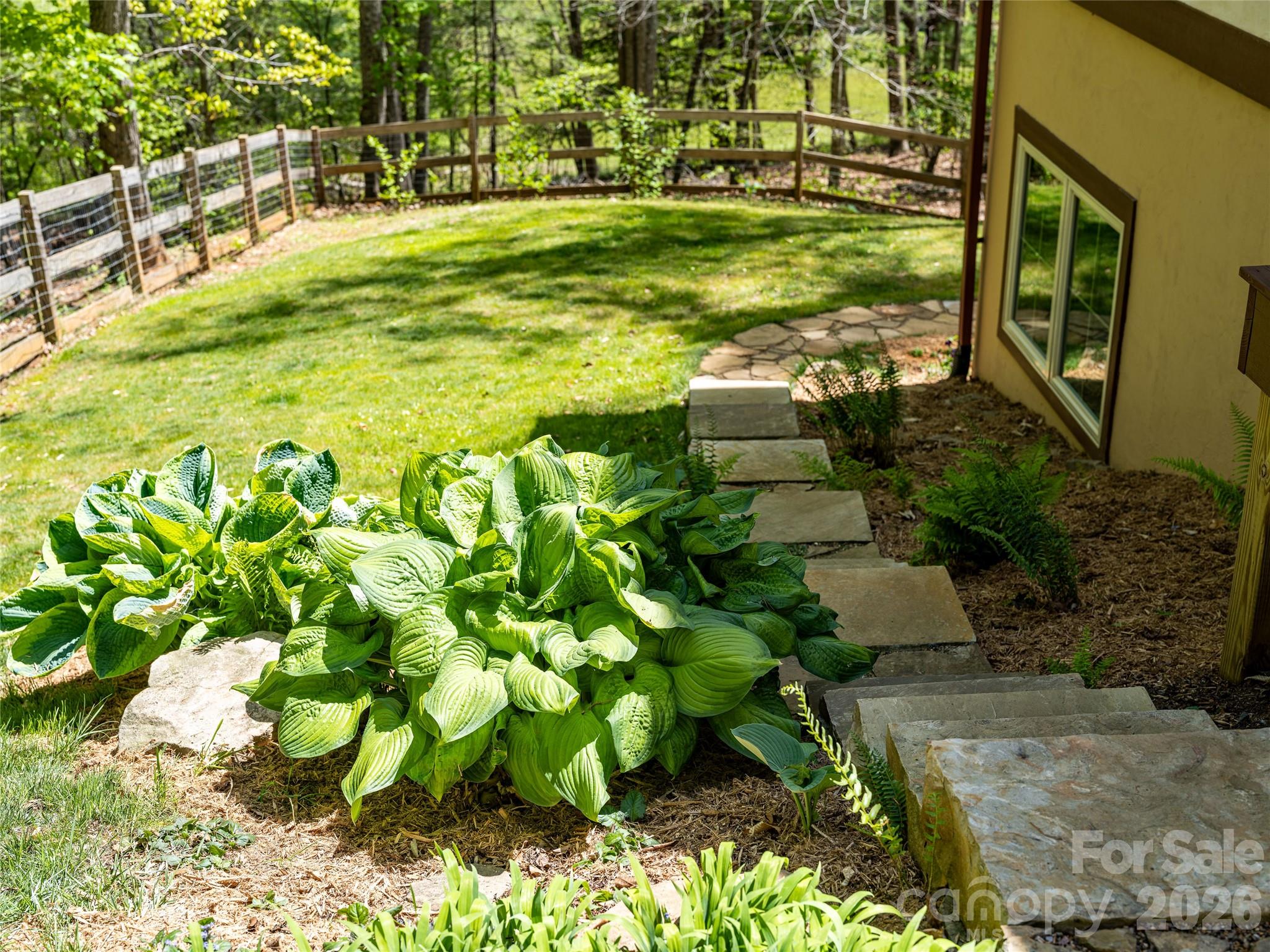 446 Amanda Drive — Mars Hill