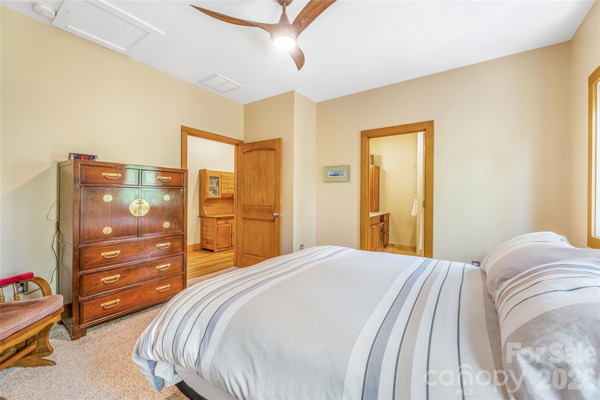 446 Amanda Drive — Mars Hill