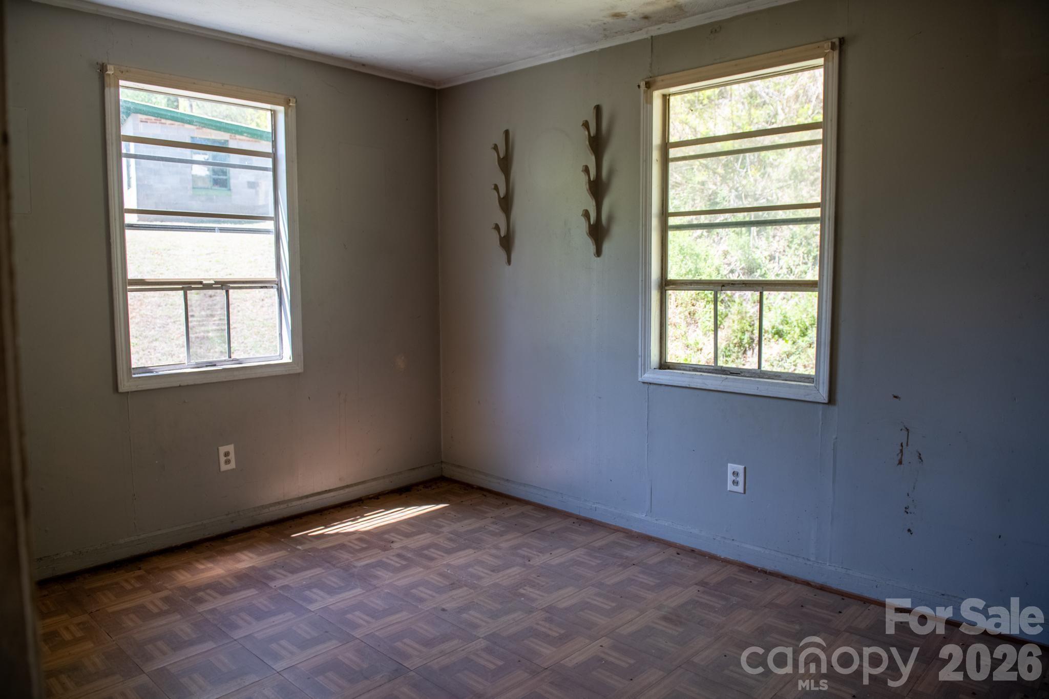 2687 Indian Grave Road — Lenoir