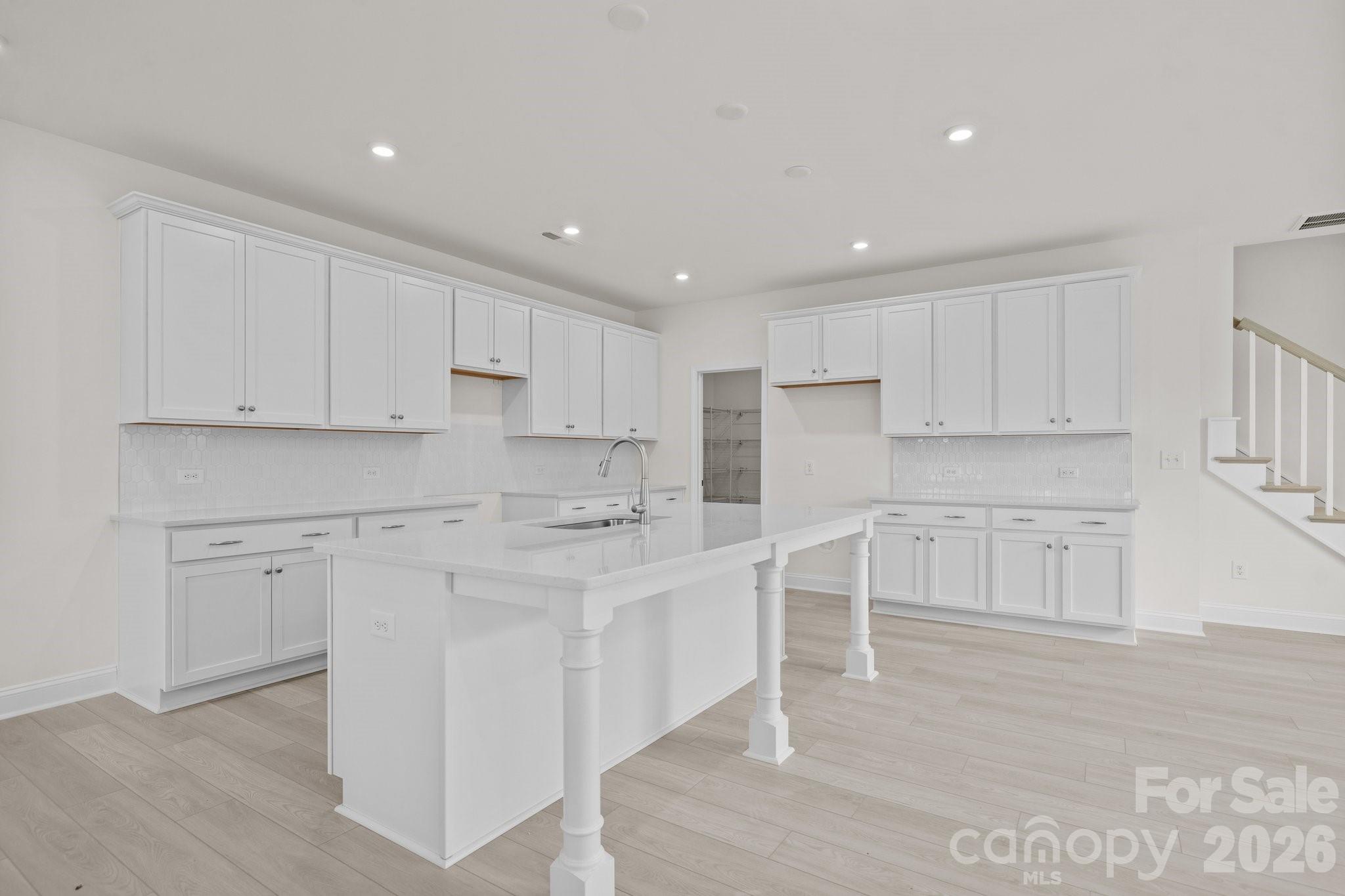 2926 Clyde Drive — Charlotte