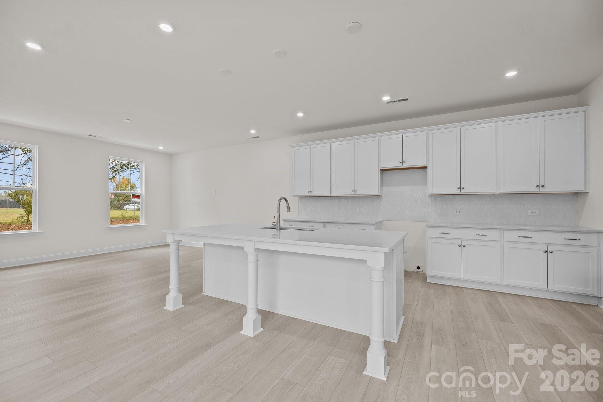 2926 Clyde Drive — Charlotte