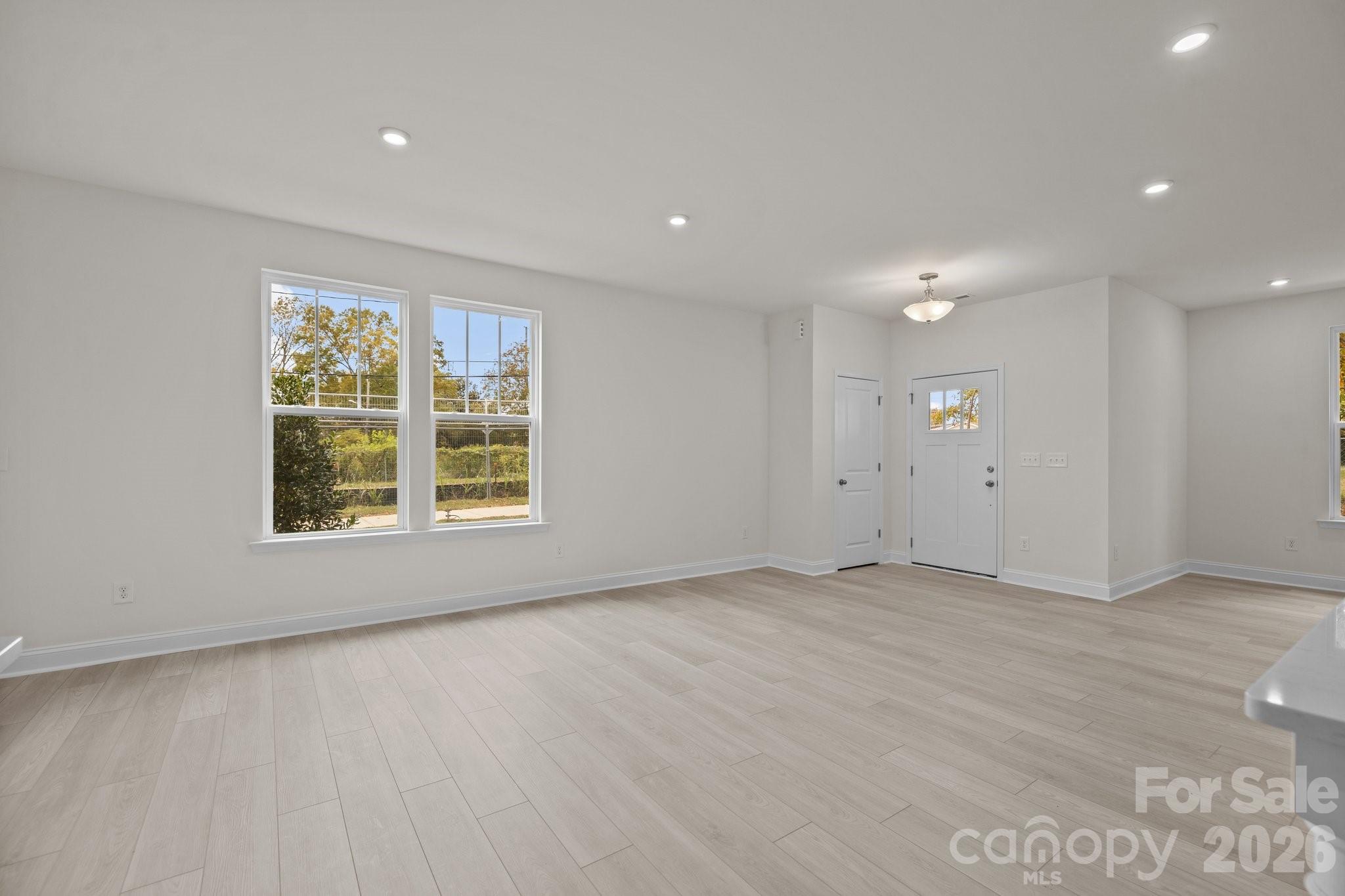 2926 Clyde Drive — Charlotte