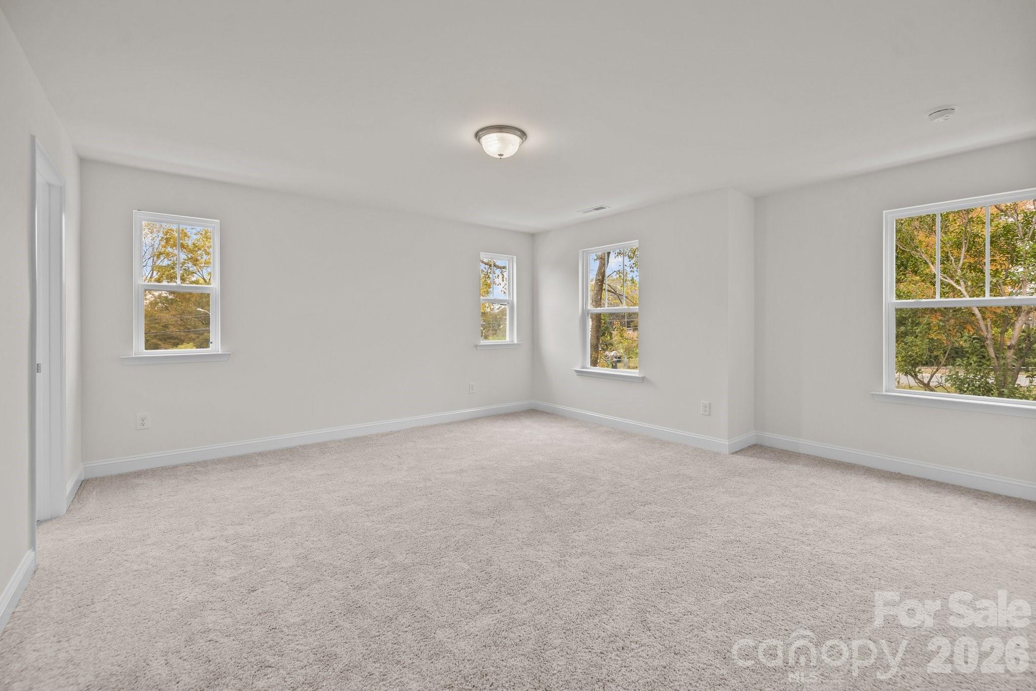 2926 Clyde Drive — Charlotte