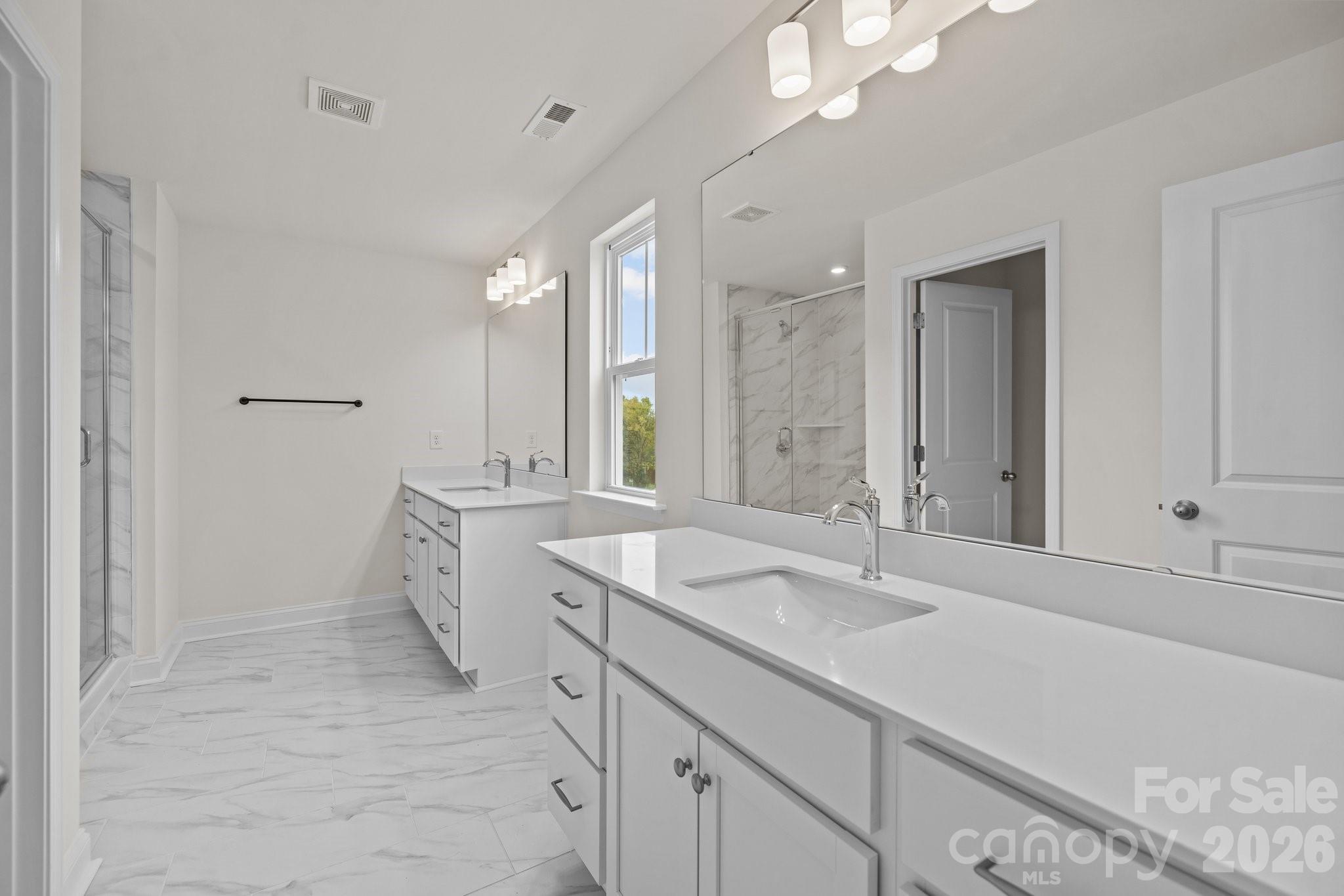 2926 Clyde Drive — Charlotte