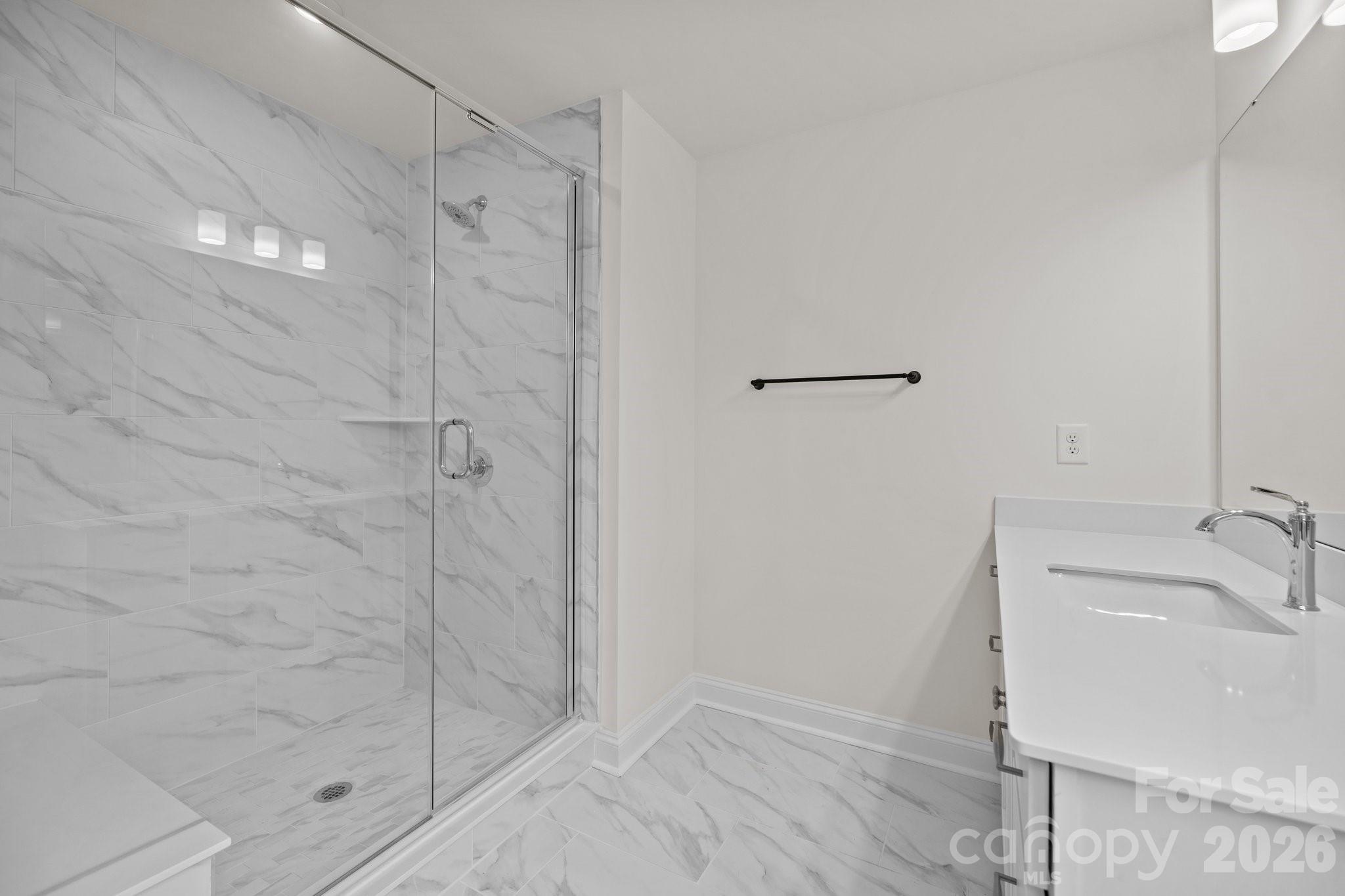 2926 Clyde Drive — Charlotte