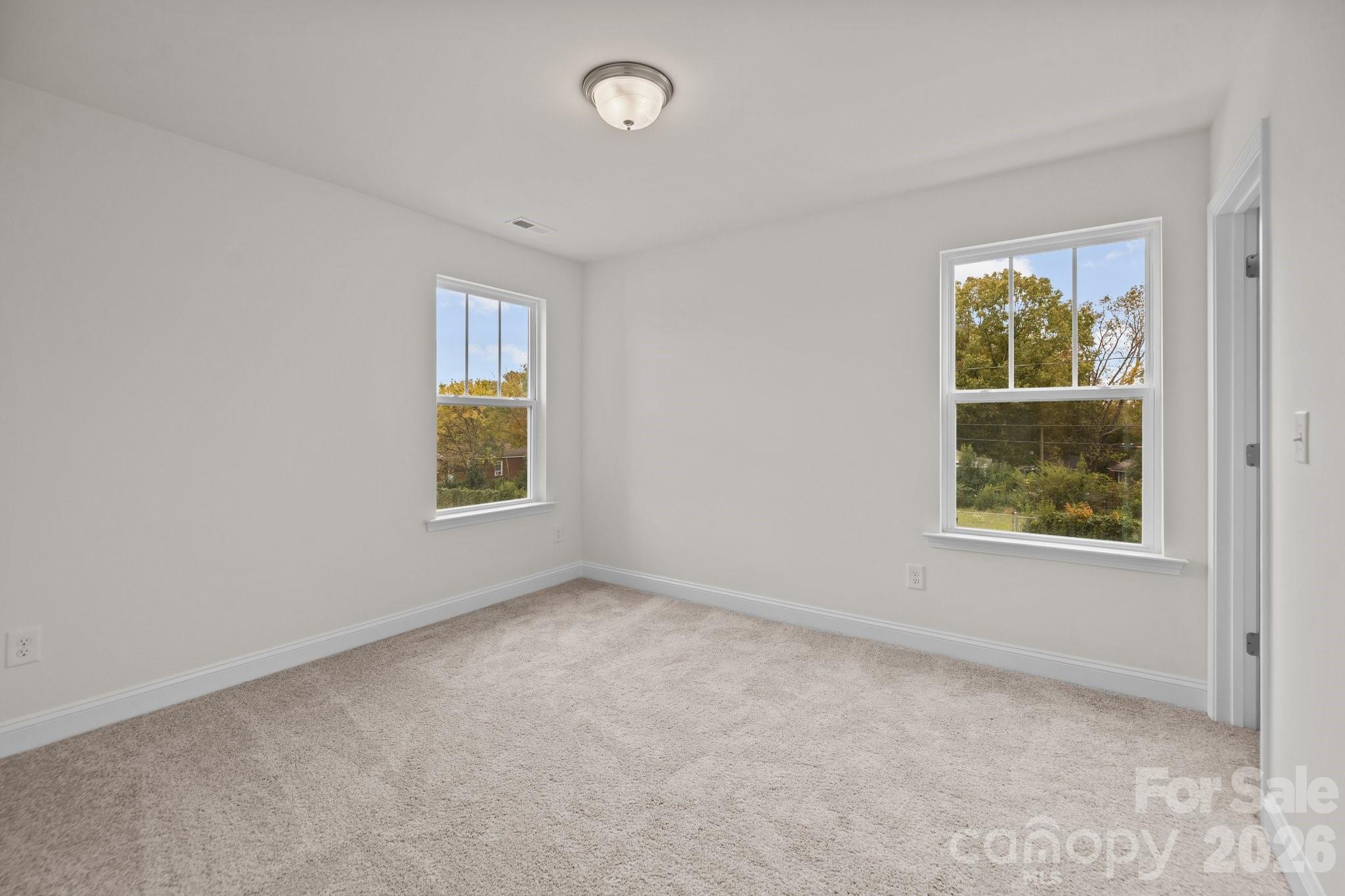 2926 Clyde Drive — Charlotte