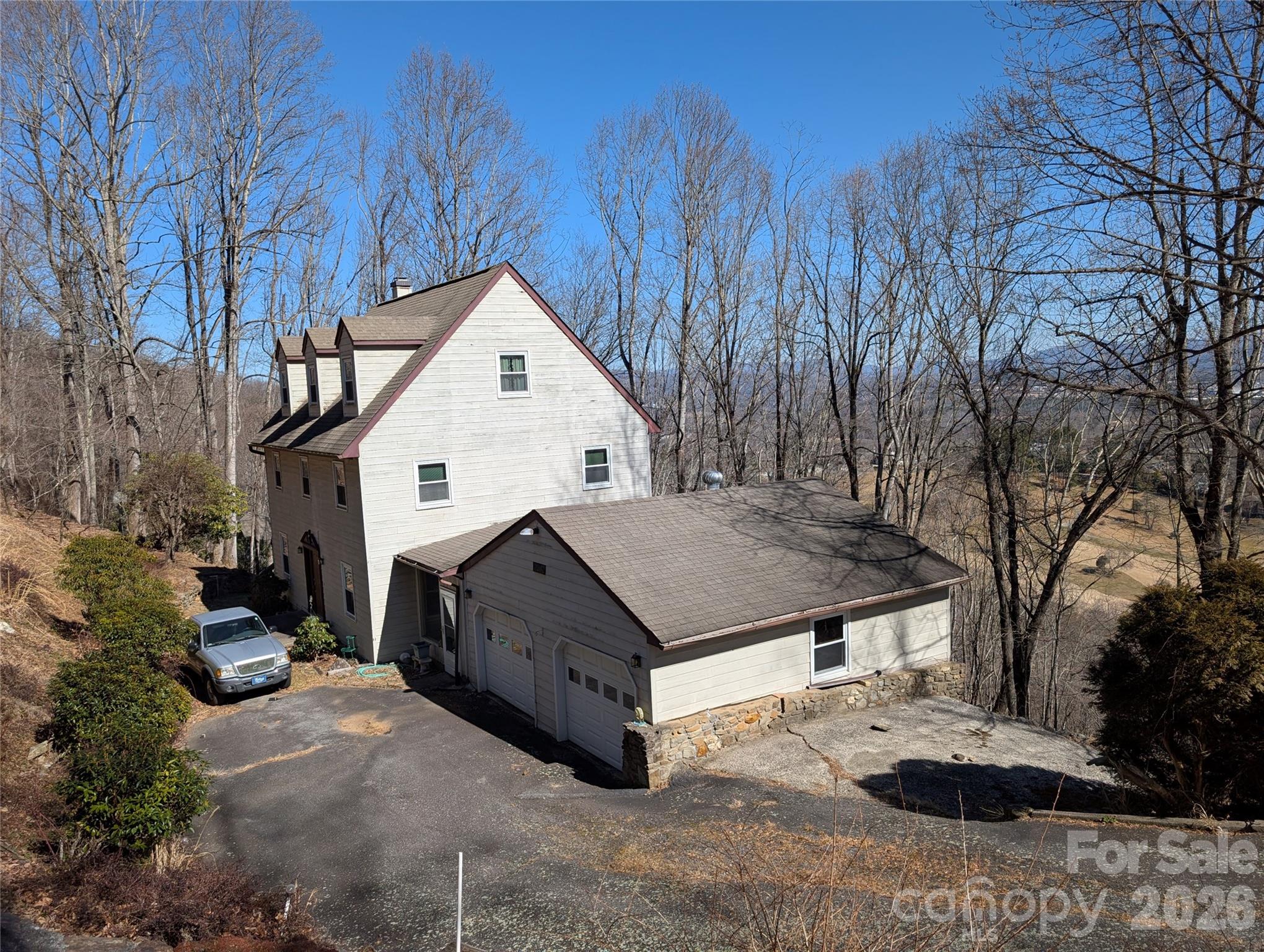 4 Wild Dogwood Trail — Mills River
