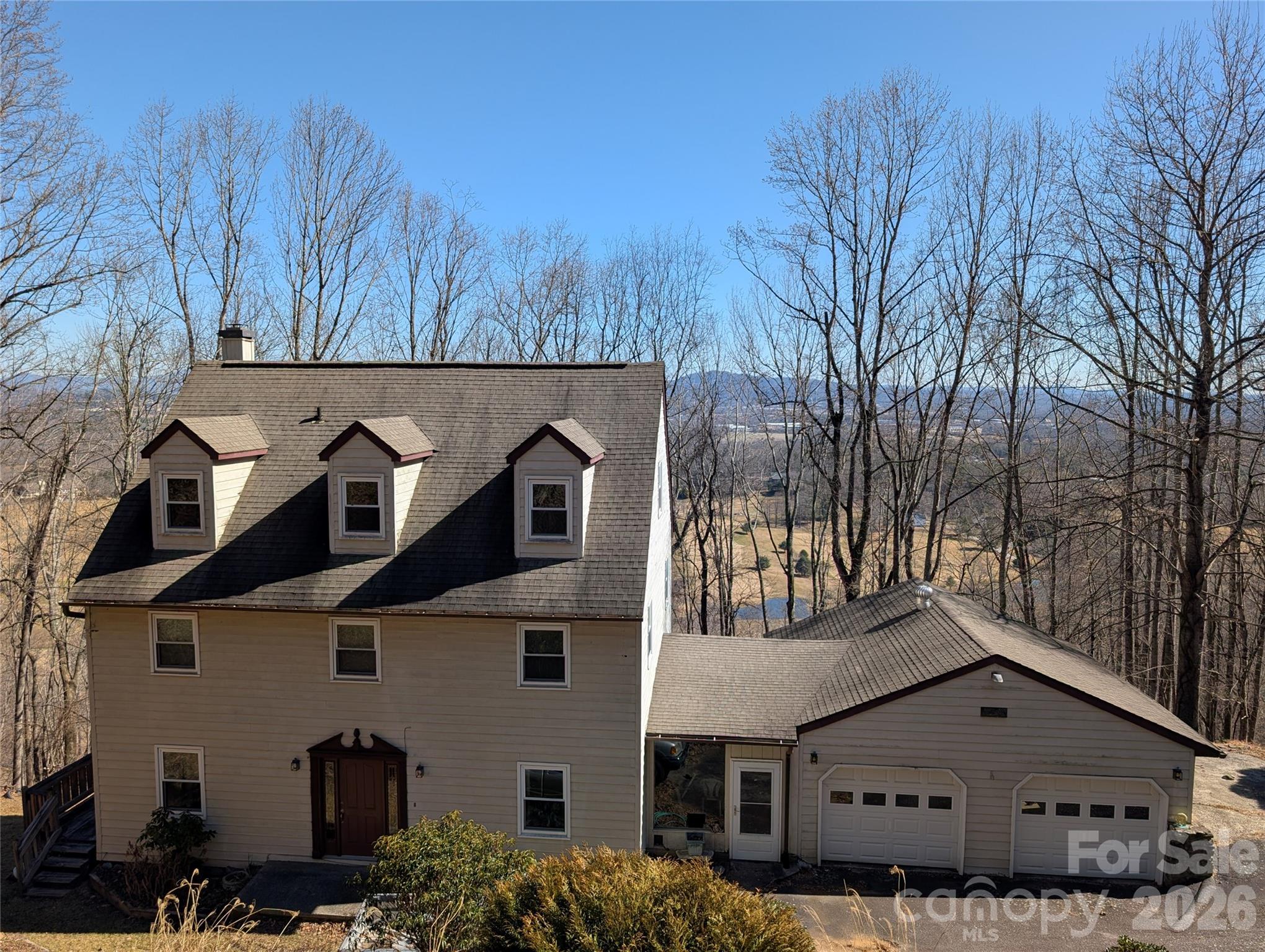 4 Wild Dogwood Trail — Mills River
