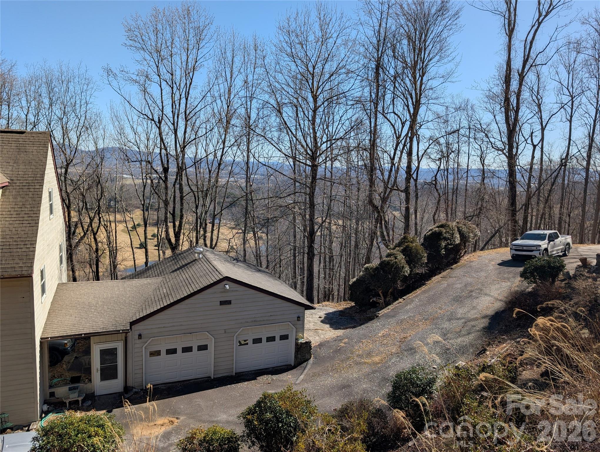 4 Wild Dogwood Trail — Mills River