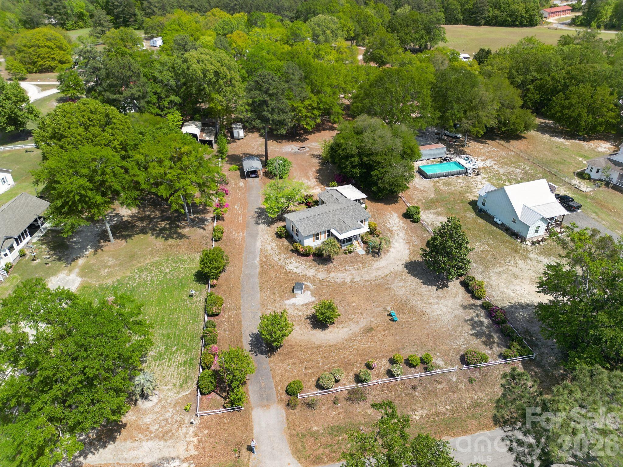 1724 Camp Shelor Drive — Manning
