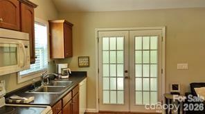 37 Coyote Drive — Marion