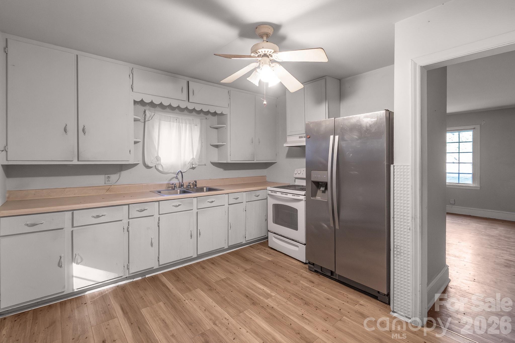 4430 W Tyvola Road — Charlotte