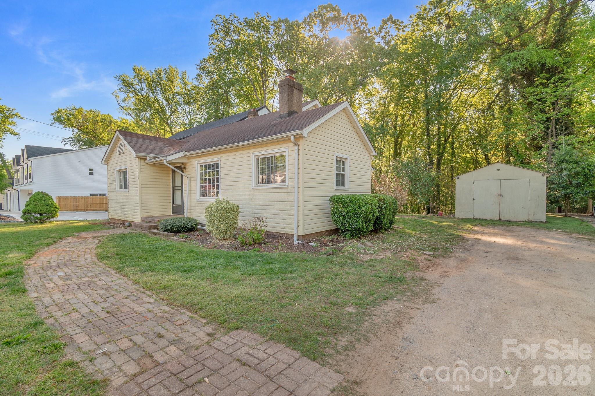 4430 W Tyvola Road — Charlotte