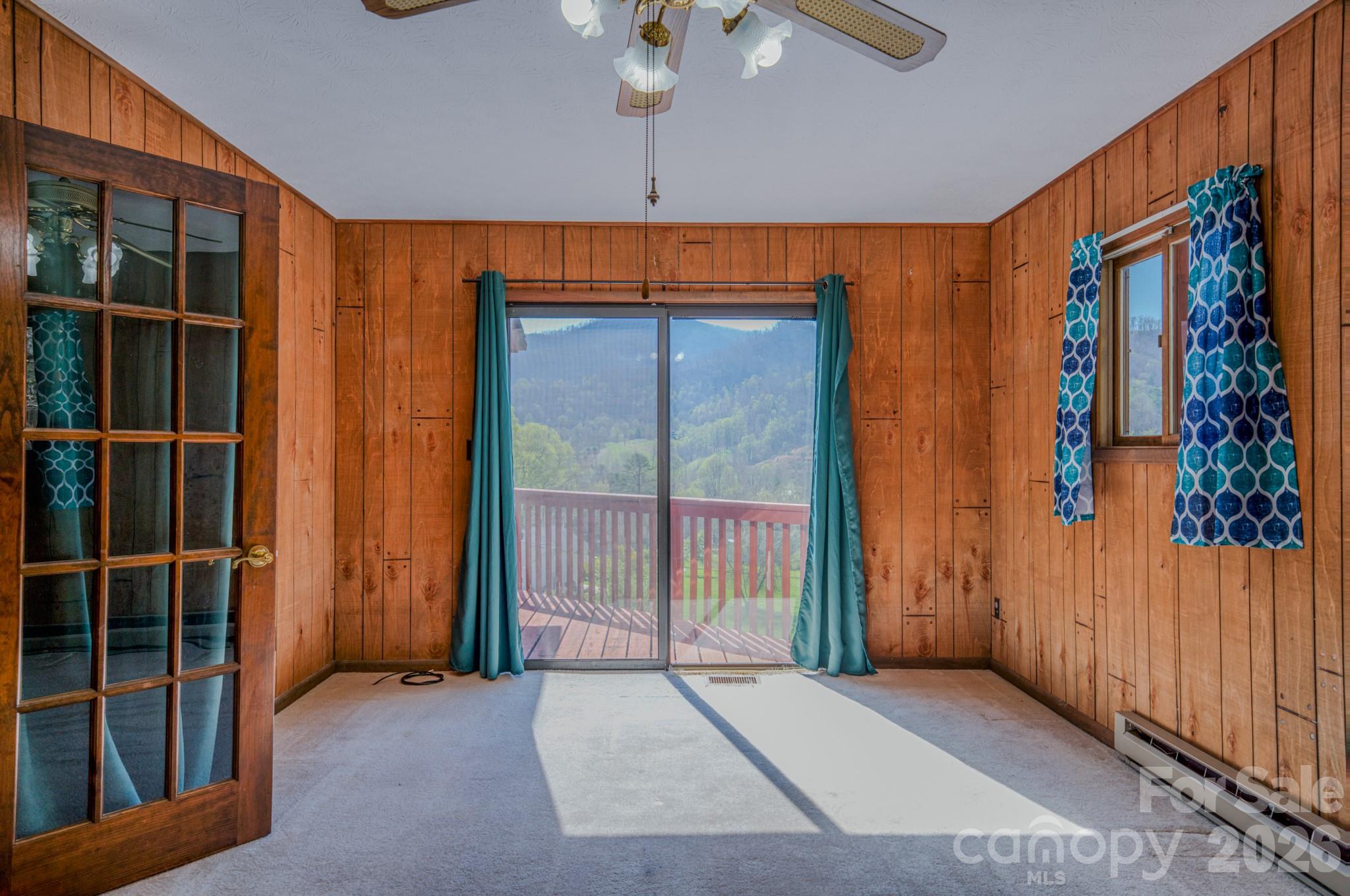 42 Camelfield Road — Weaverville