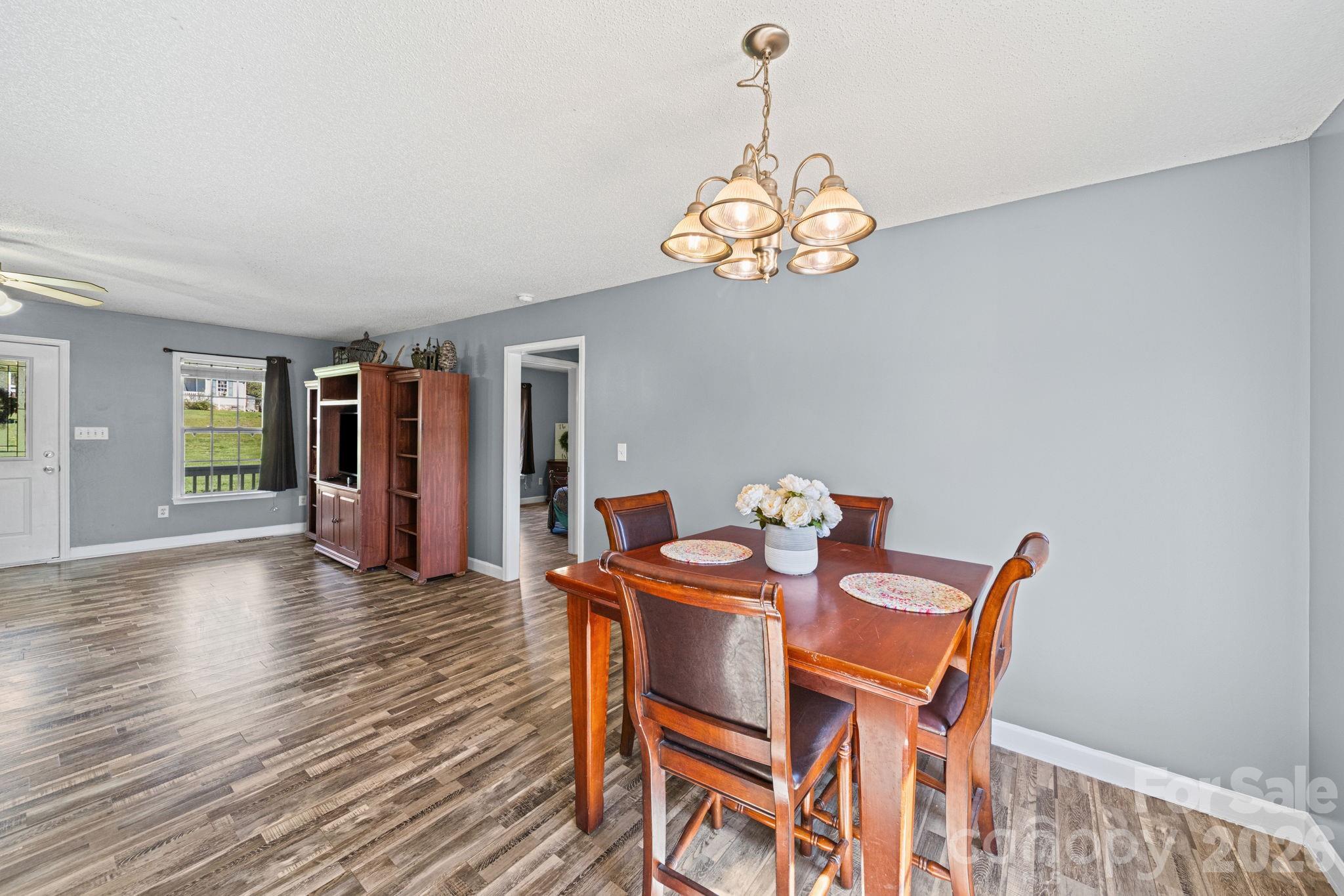 1024 Daniel Drive — Stanley