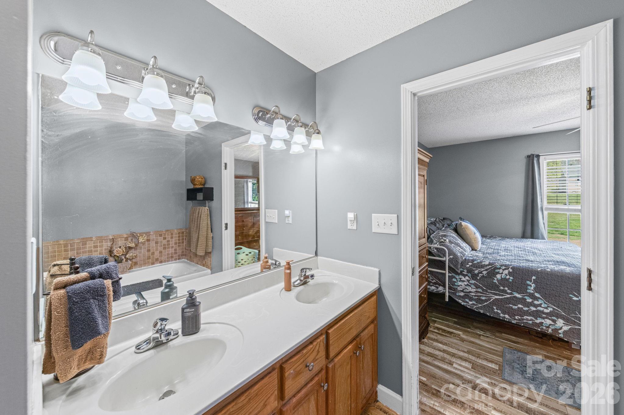 1024 Daniel Drive — Stanley