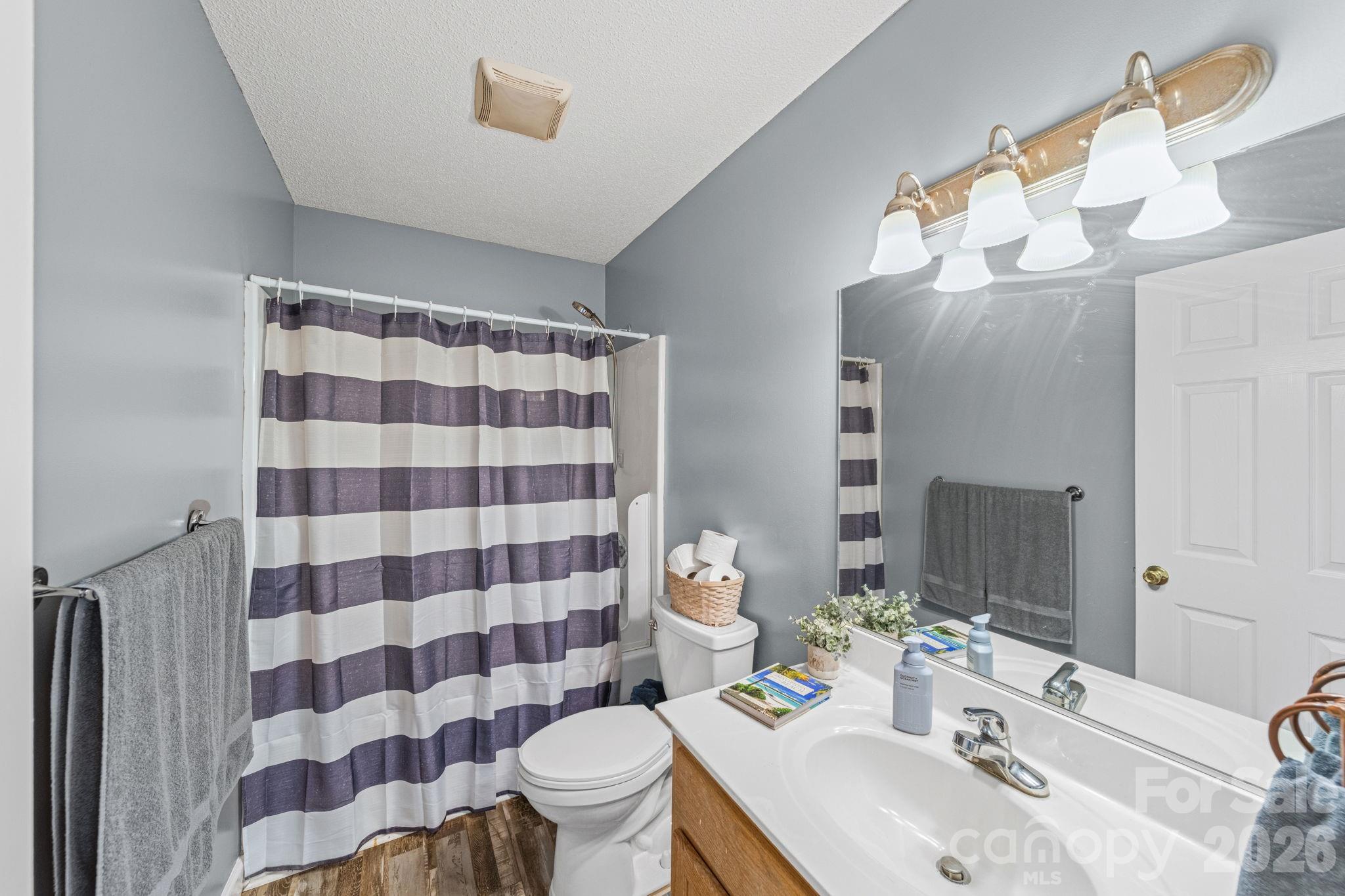 1024 Daniel Drive — Stanley
