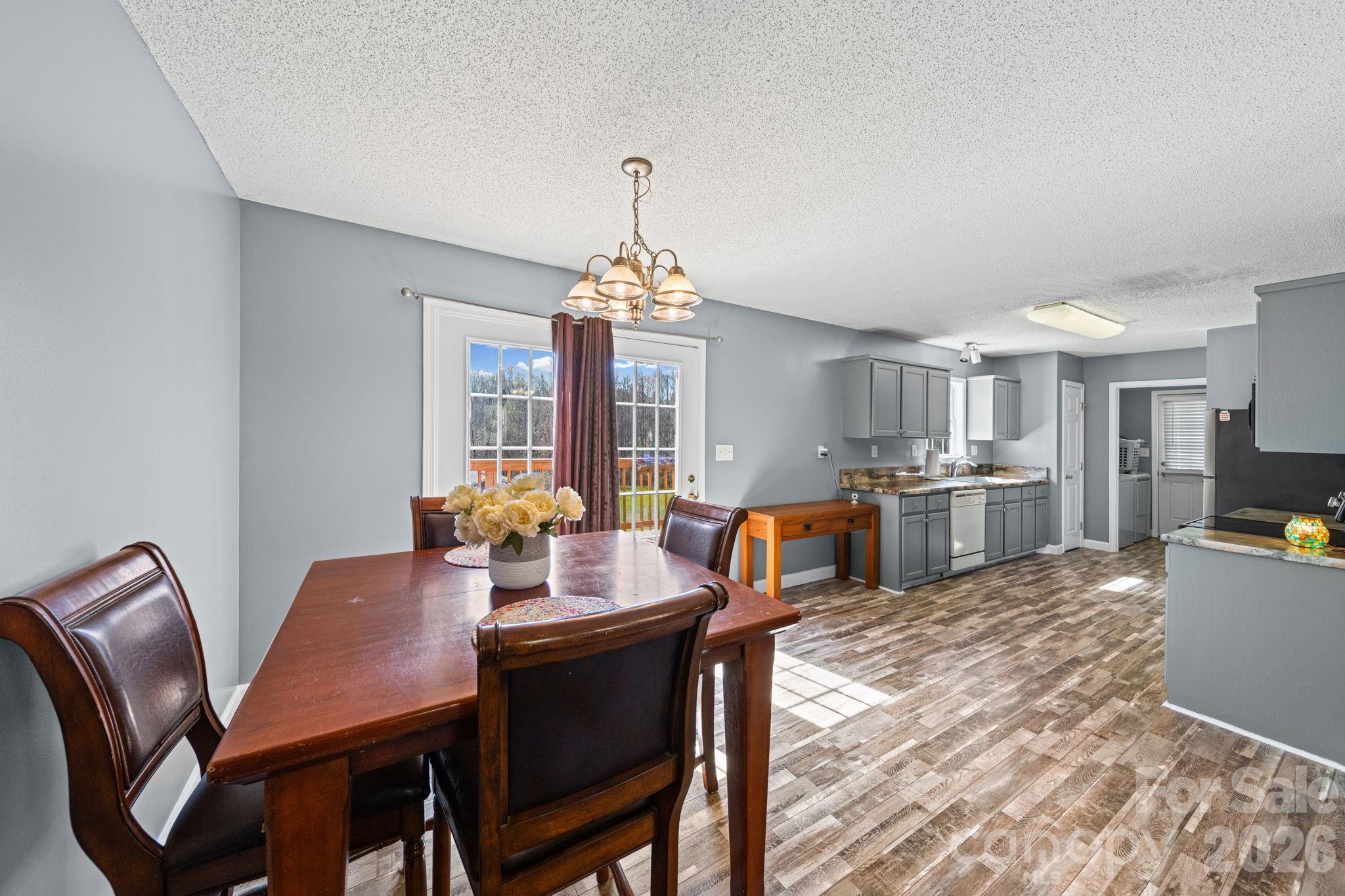 1024 Daniel Drive — Stanley