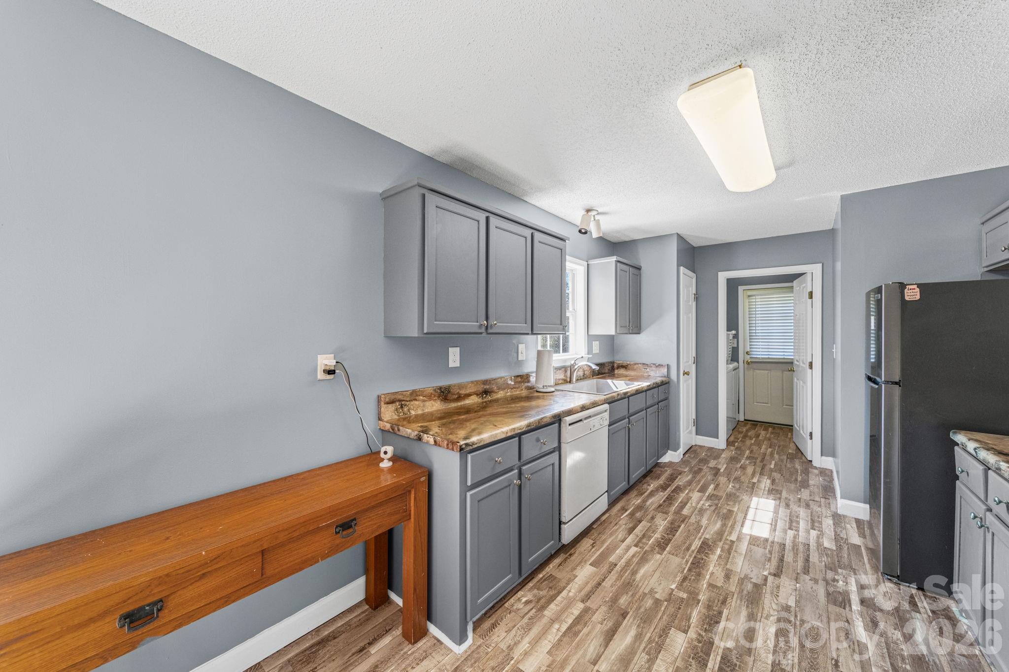 1024 Daniel Drive — Stanley