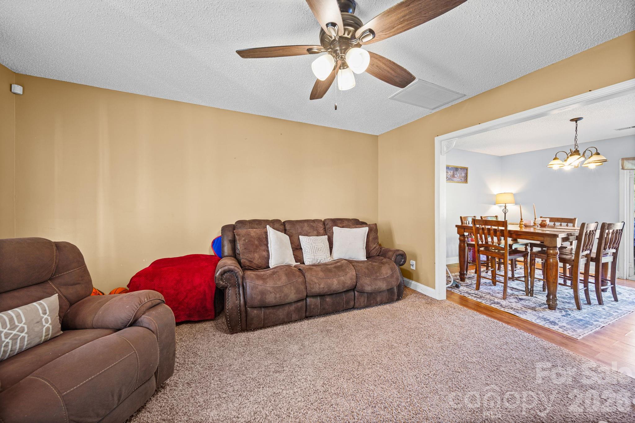 4414 Allibrook Way — Wingate