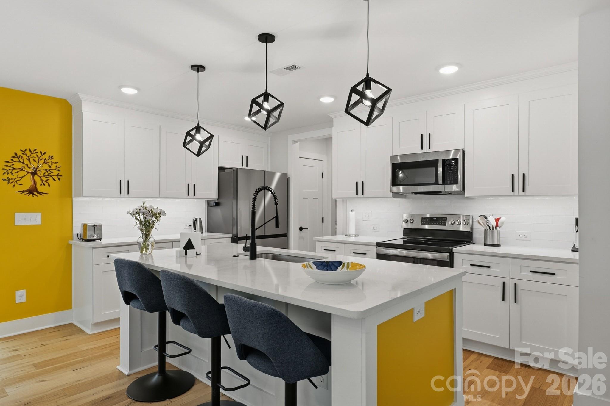 617 Teresa Circle — Waxhaw