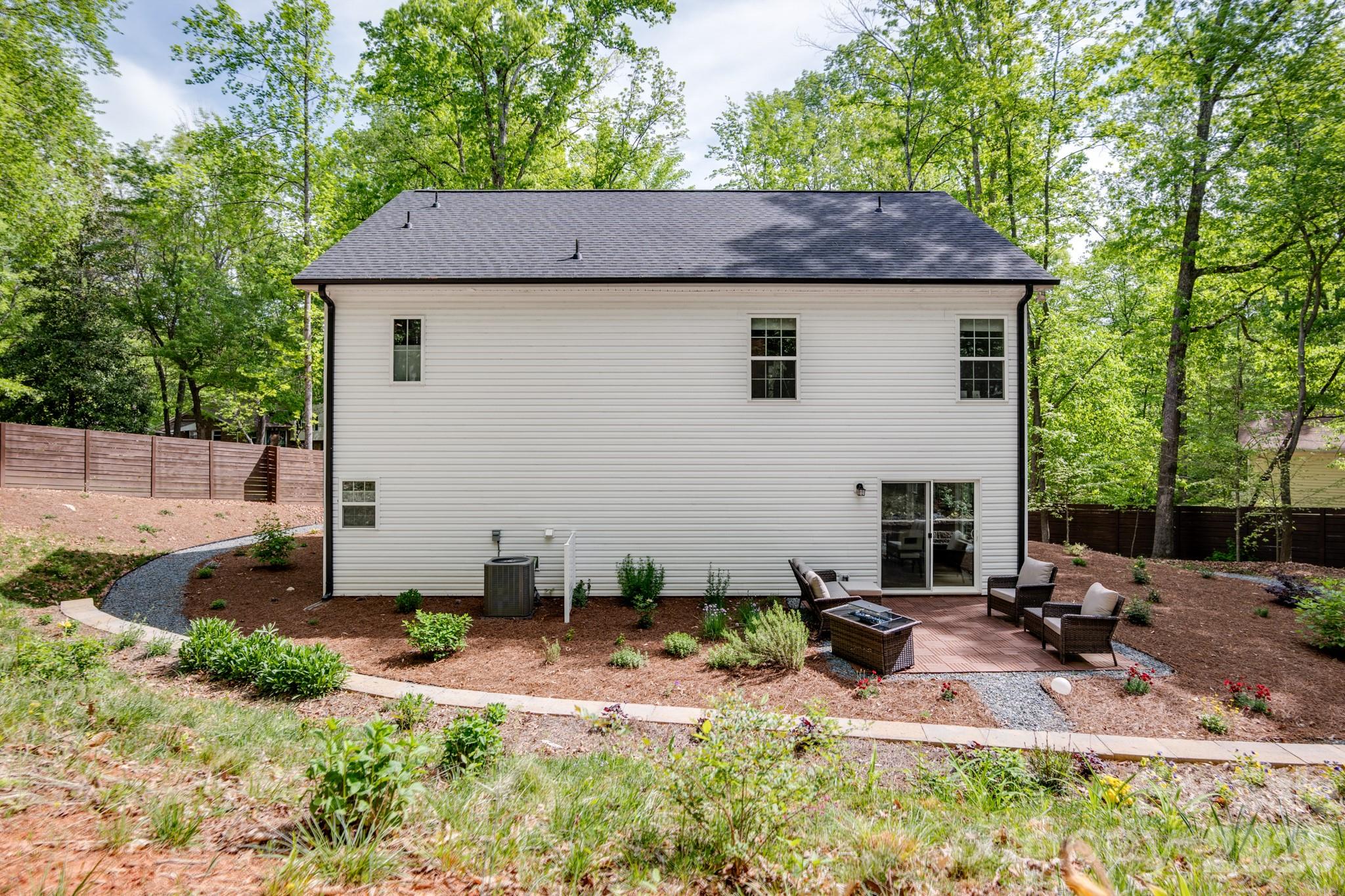 617 Teresa Circle — Waxhaw