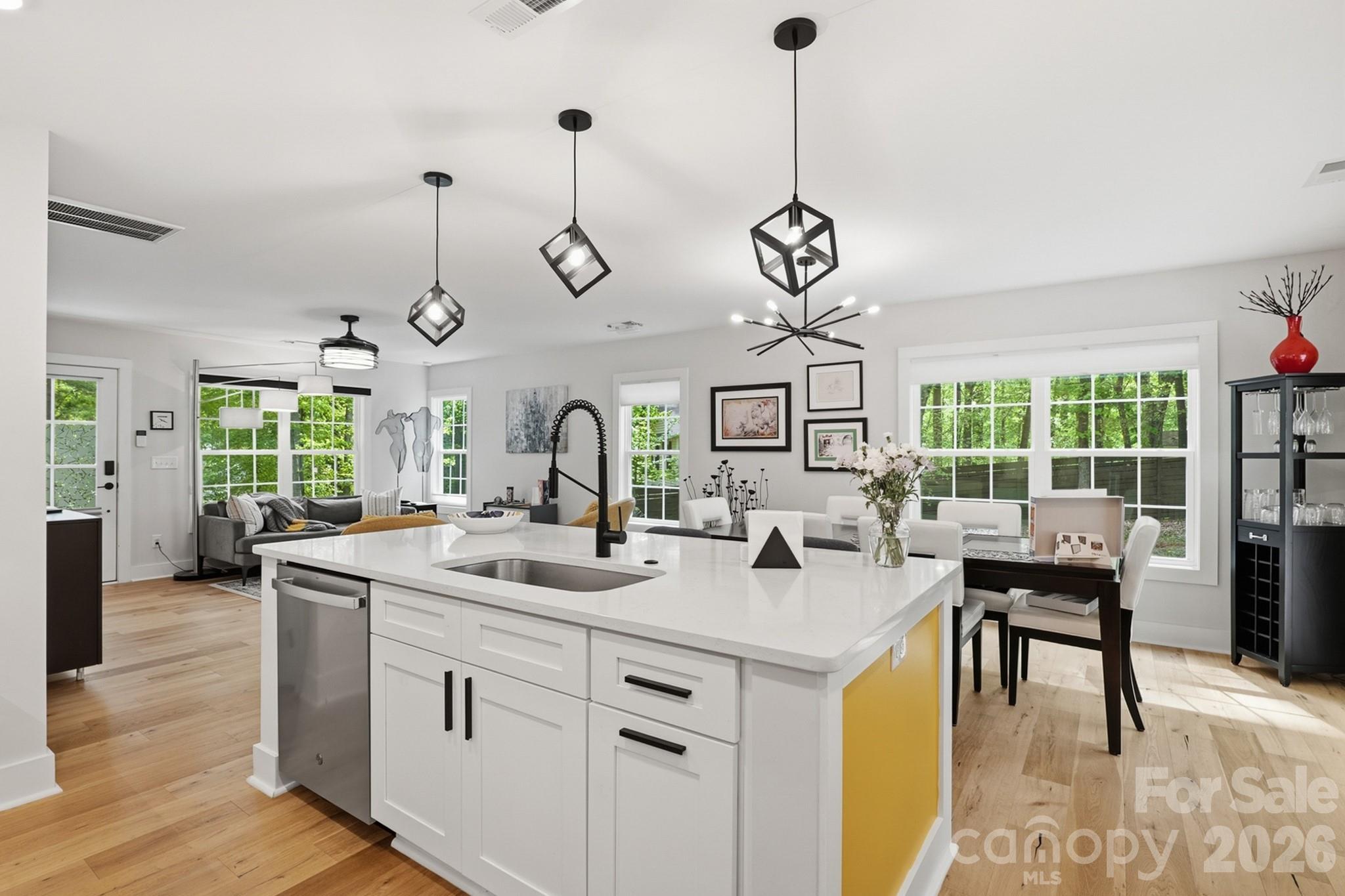 617 Teresa Circle — Waxhaw