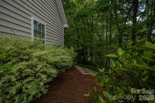 1614 Iverness Court — Gastonia
