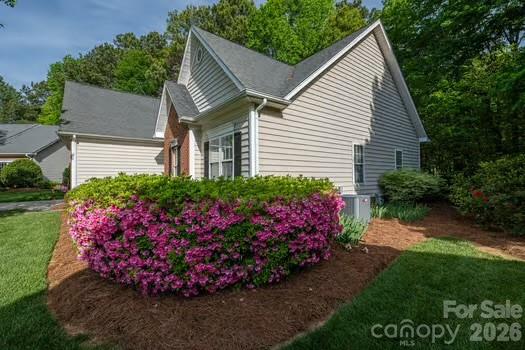 1614 Iverness Court — Gastonia