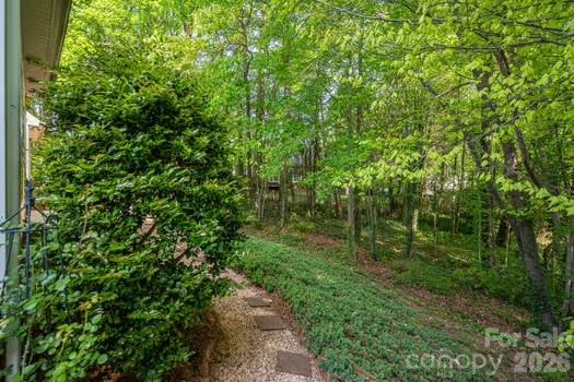 1614 Iverness Court — Gastonia