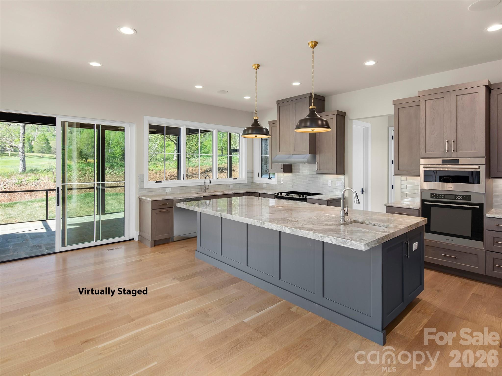 6 Walnut Valley Parkway — Arden