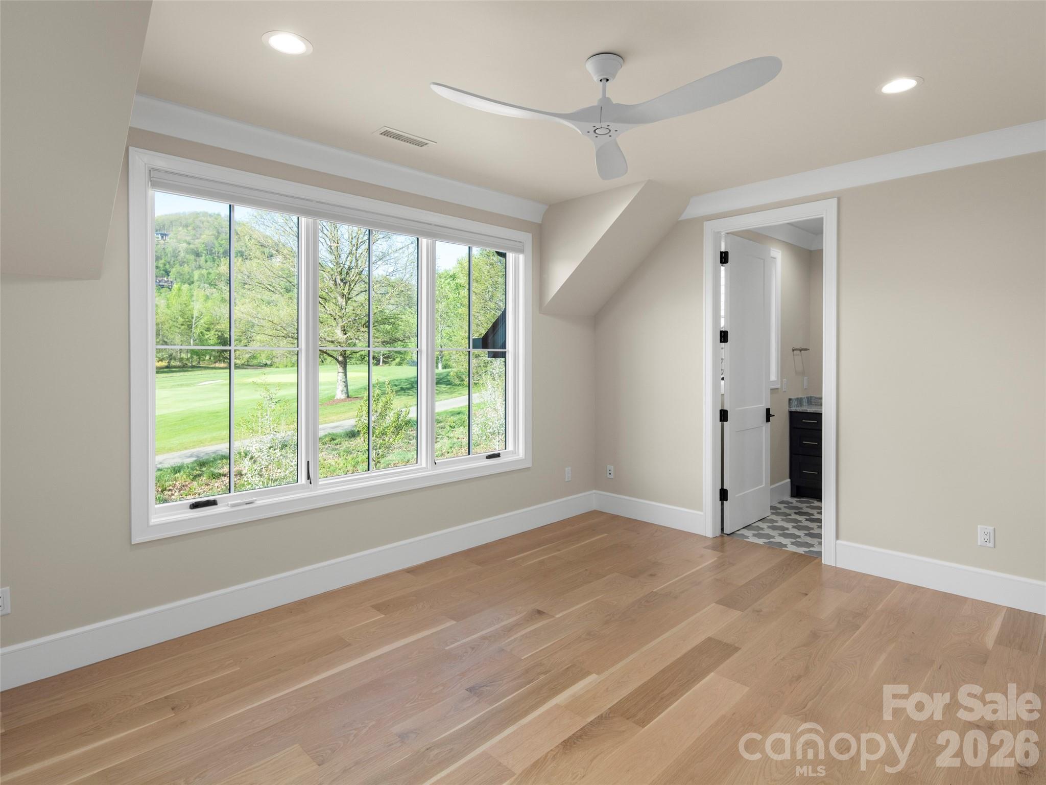 6 Walnut Valley Parkway — Arden