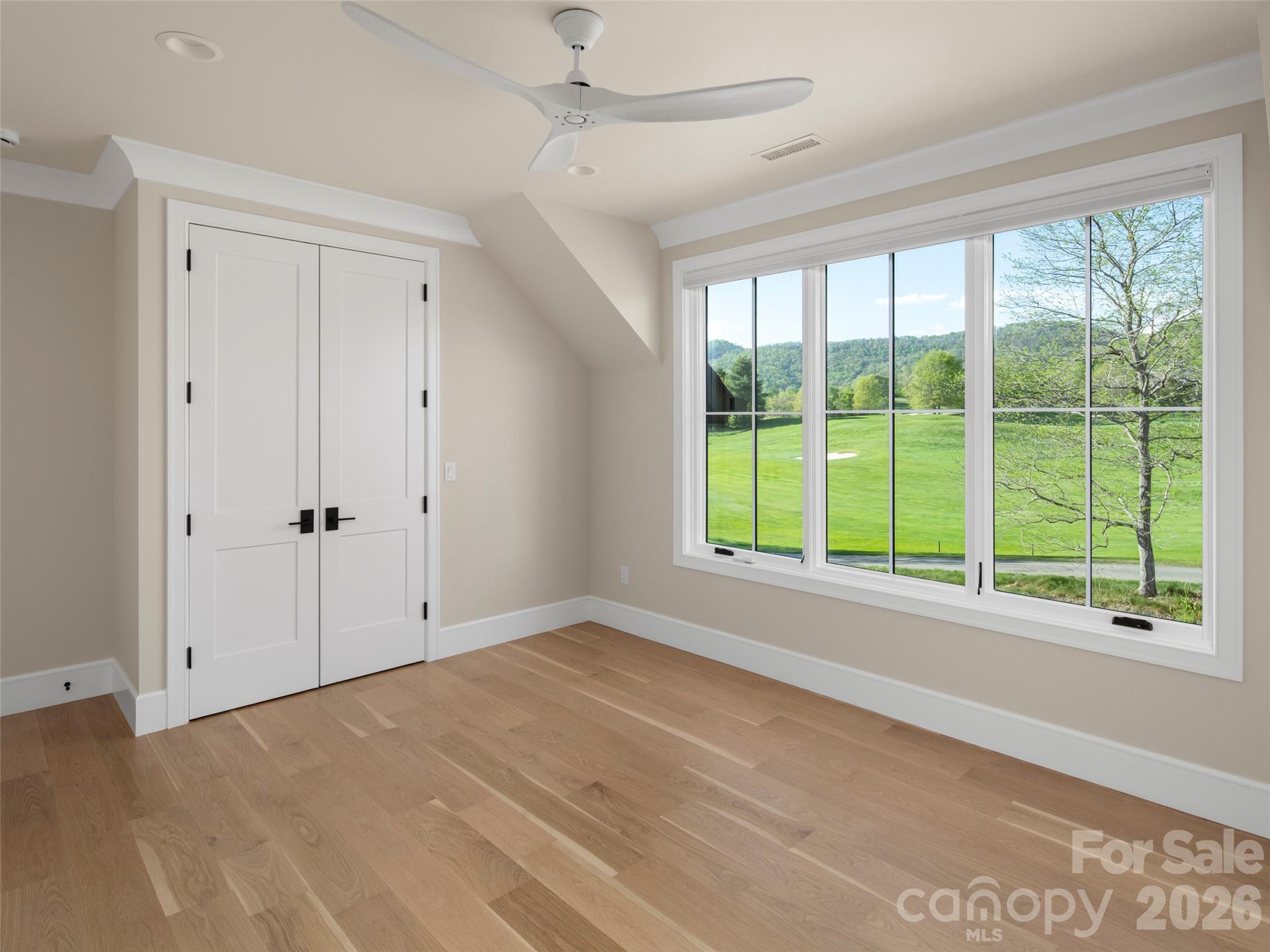 6 Walnut Valley Parkway — Arden