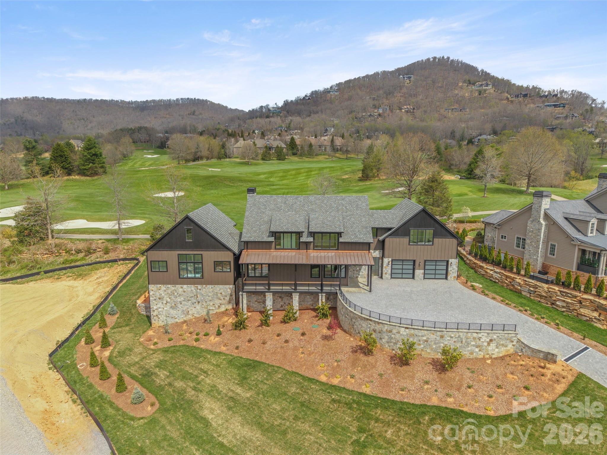 6 Walnut Valley Parkway — Arden