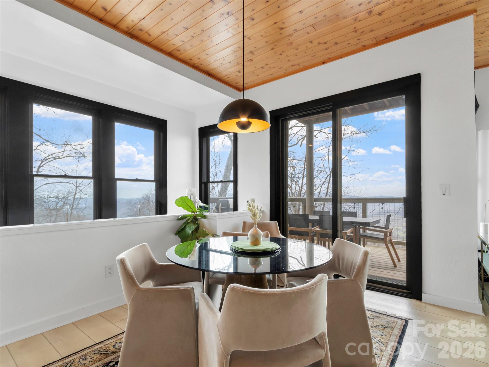 30 Club Villa Court #B/5 — Burnsville