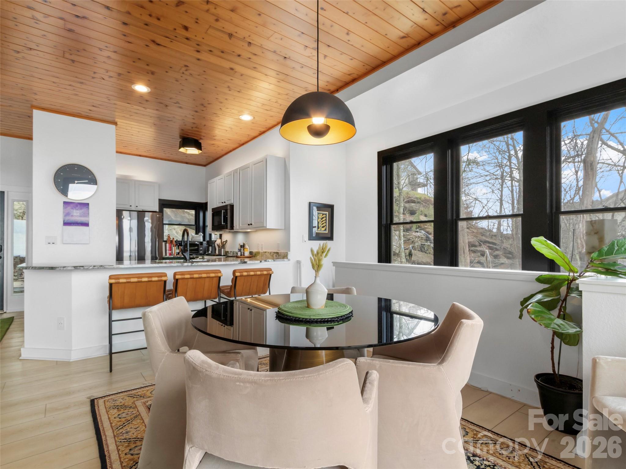 30 Club Villa Court #B/5 — Burnsville