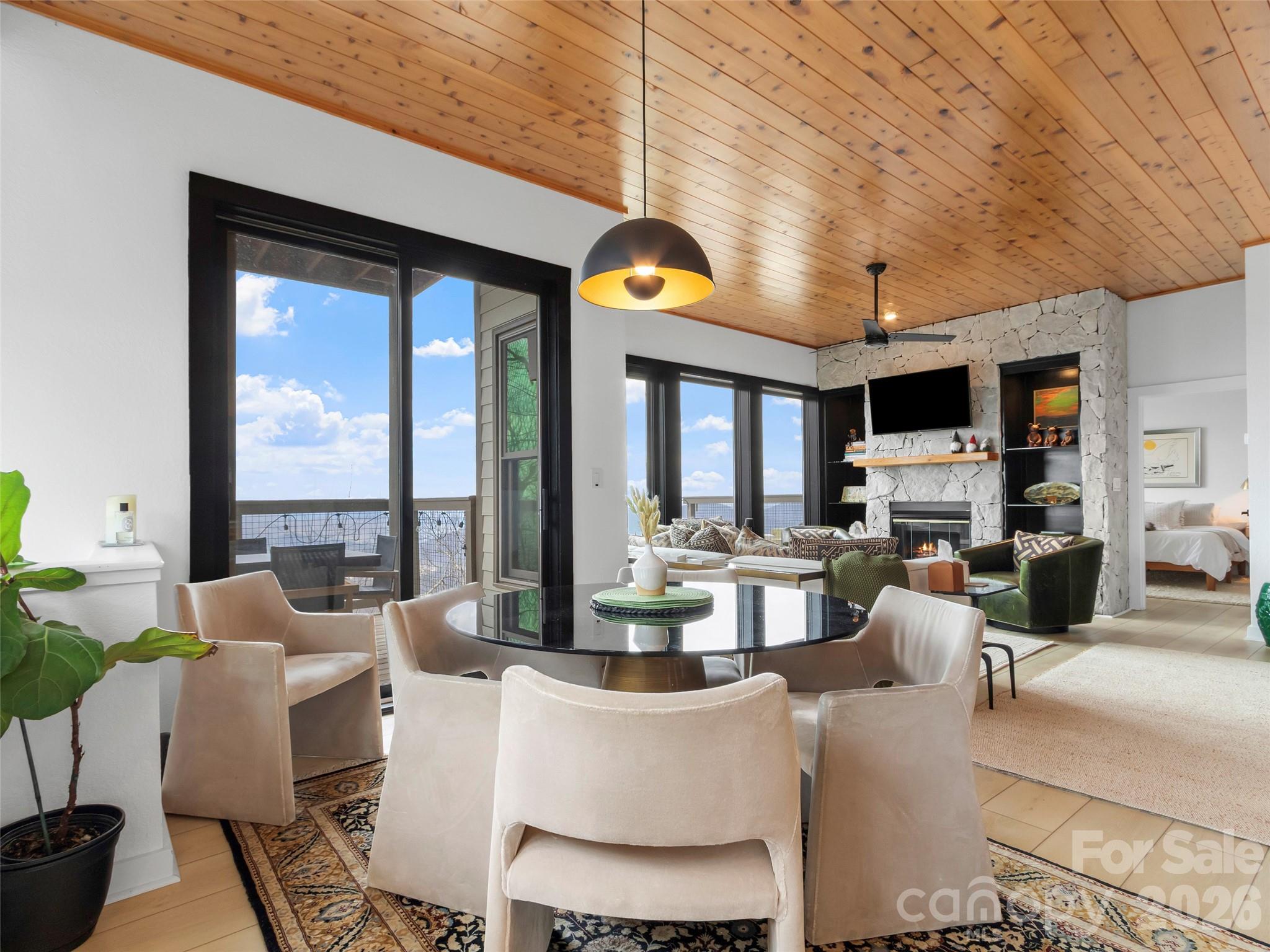 30 Club Villa Court #B/5 — Burnsville