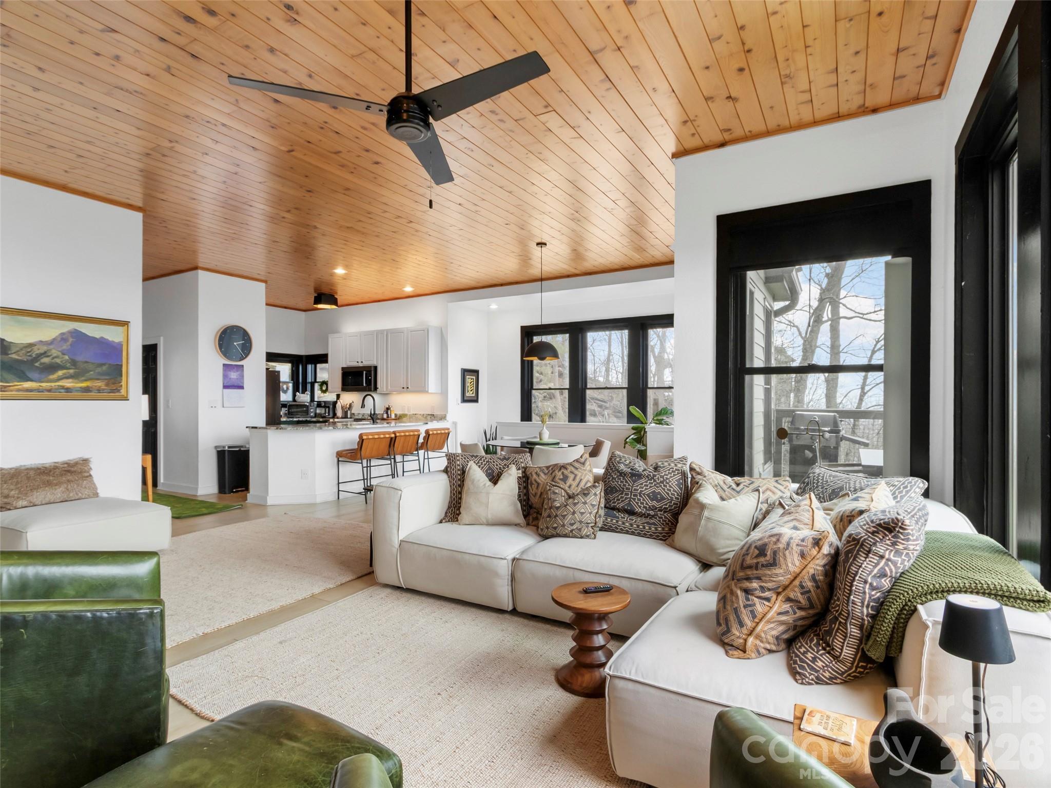 30 Club Villa Court #B/5 — Burnsville