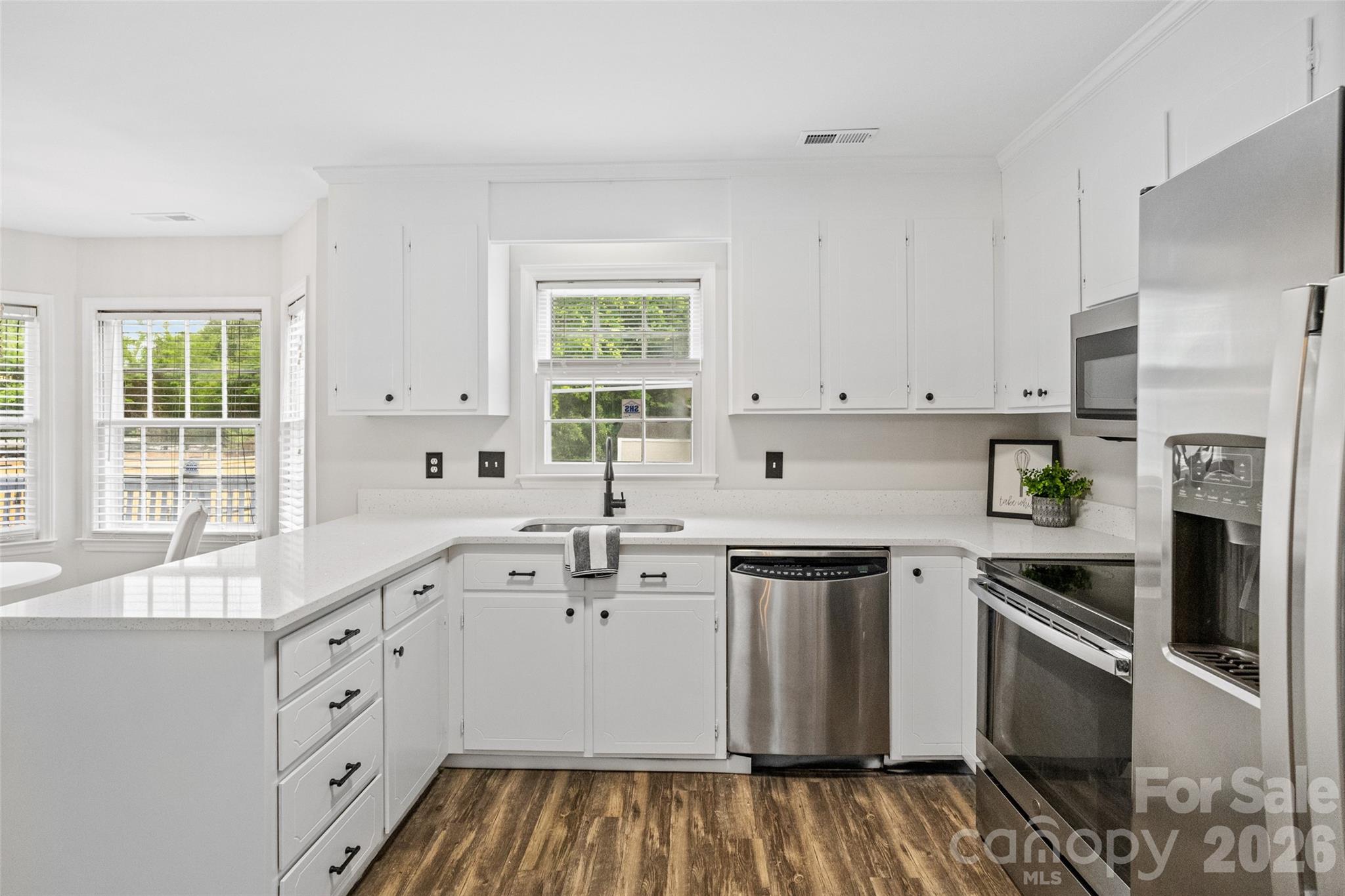 6600 Porterfield Road — Charlotte