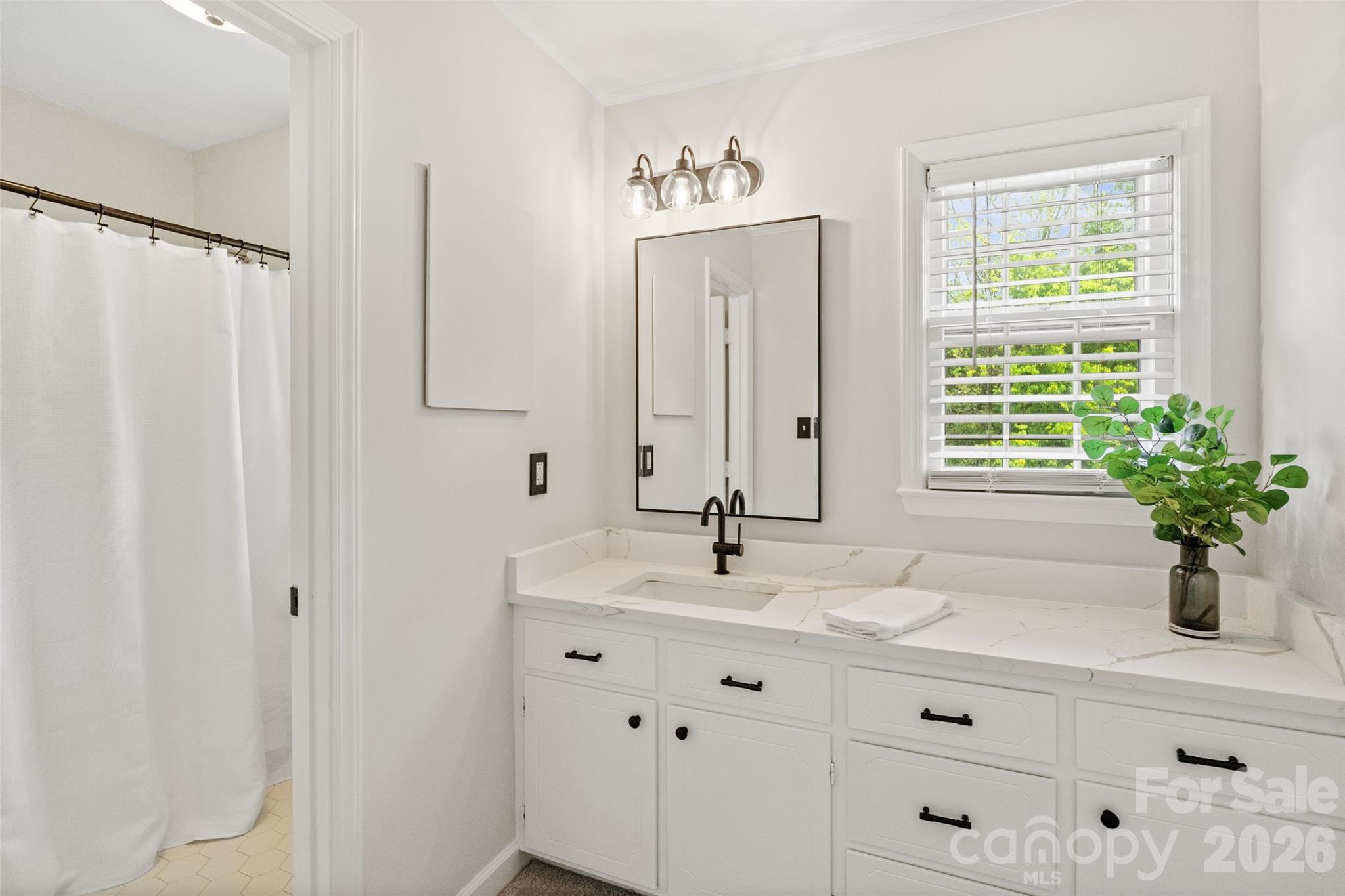 6600 Porterfield Road — Charlotte