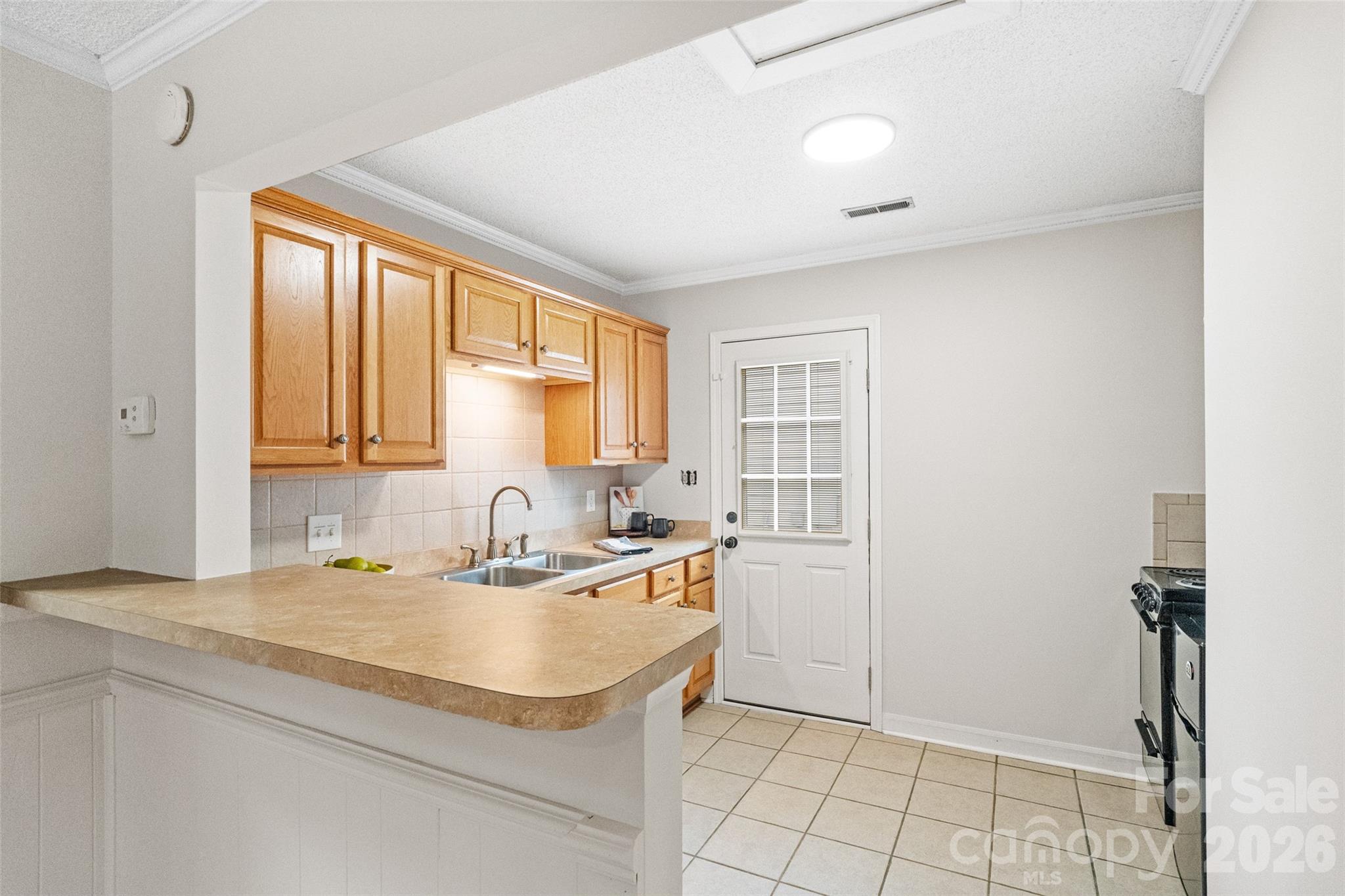 6600 Porterfield Road — Charlotte